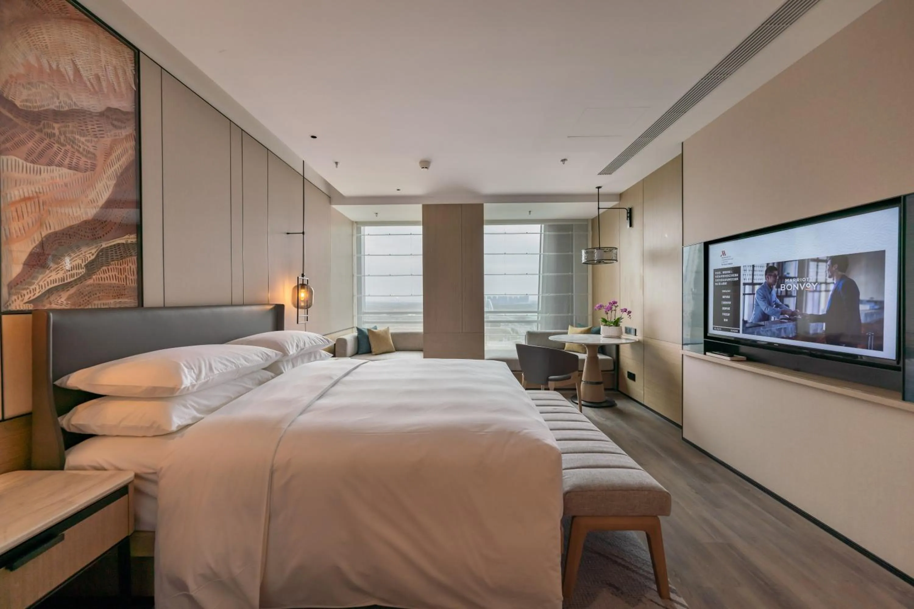 Bedroom, Bed in Changzhou Marriott Hotel Jintan