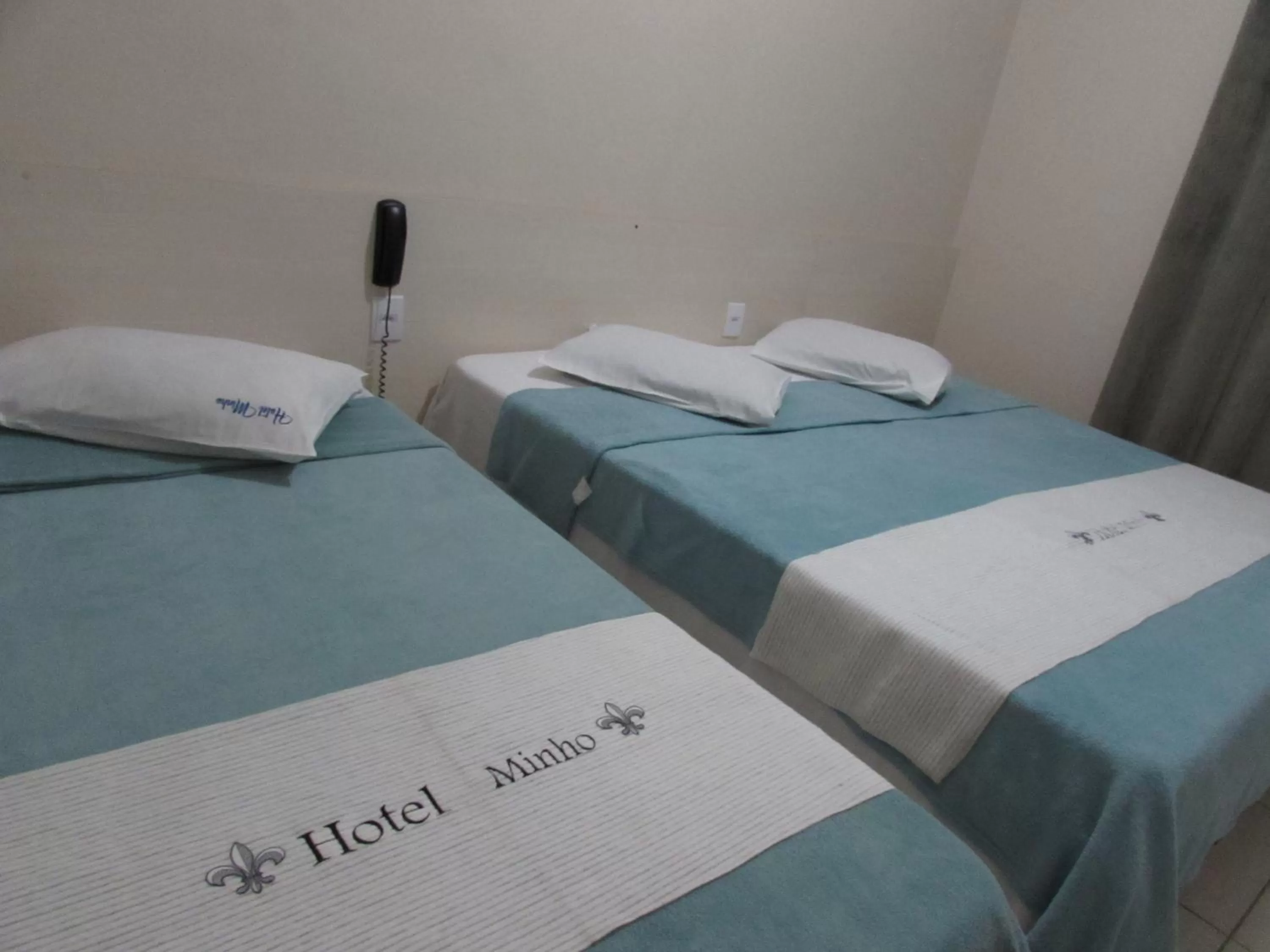 Bed in Hotel Minho -Próximo 25 Março , Brás e Bom Retiro