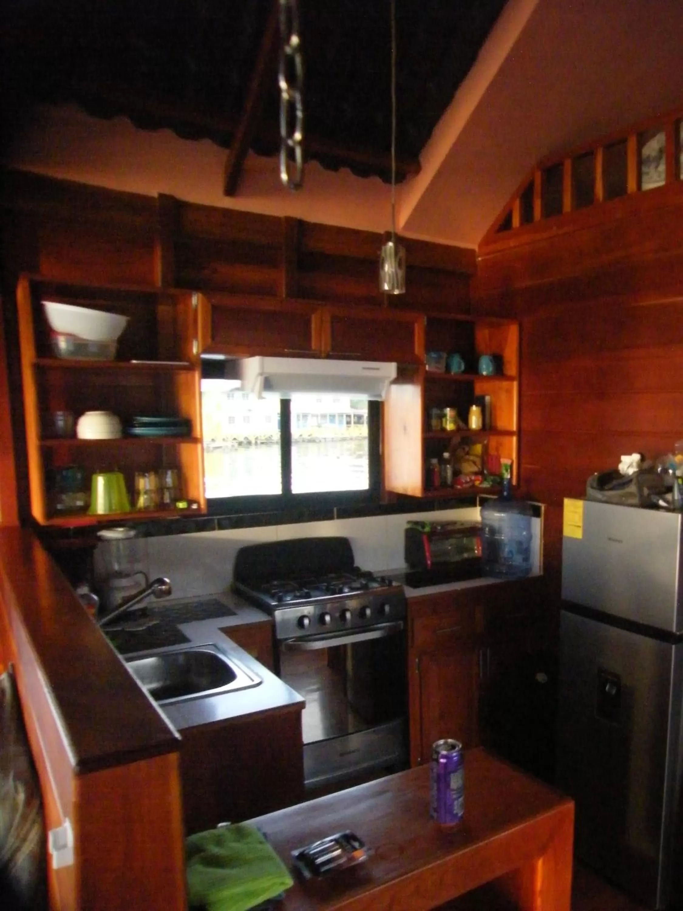 Kitchen/Kitchenette in Barrbra BnB Over The Sea