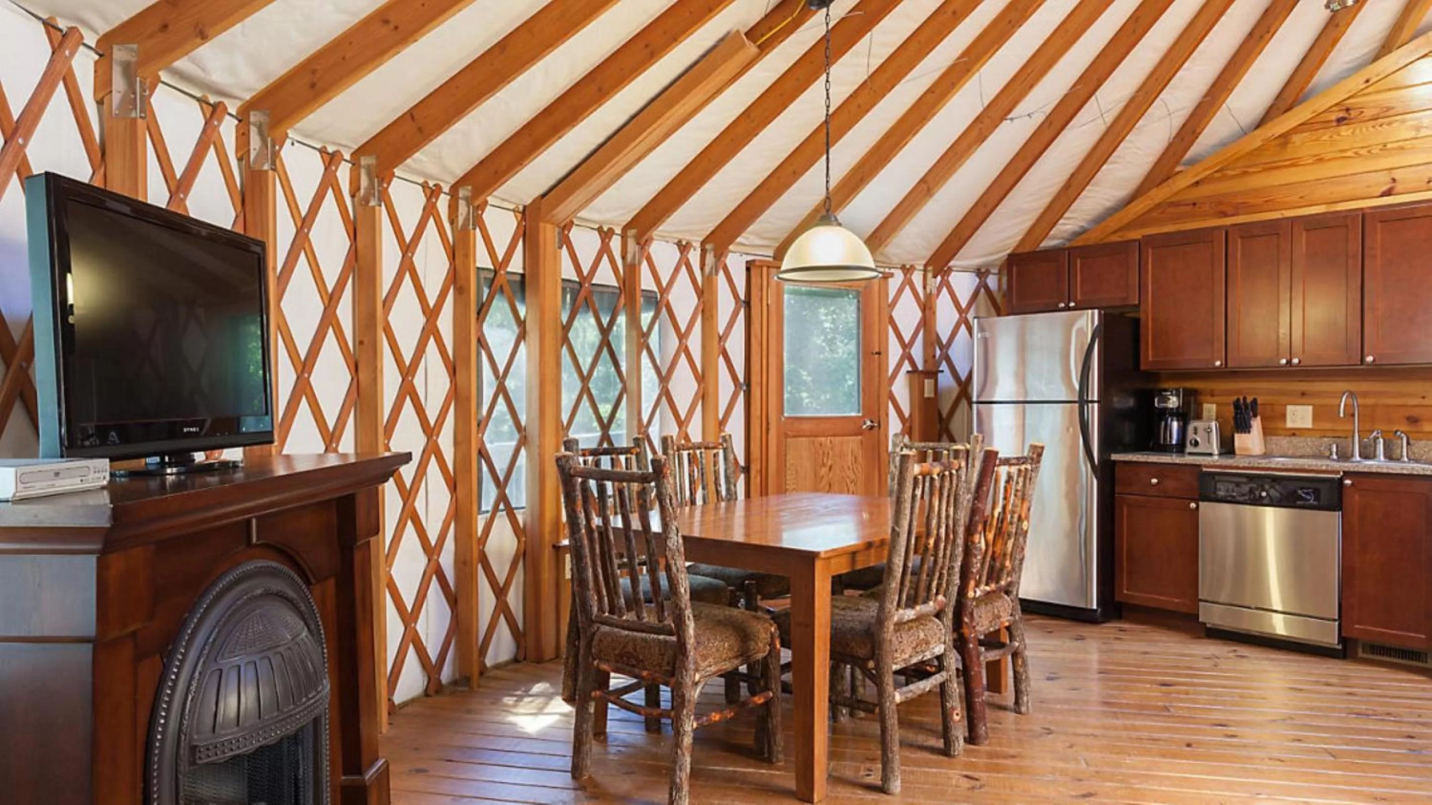 Kitchen or kitchenette in Bluegreen Vacations Shenandoah Crossing, an Ascend Collection Resort