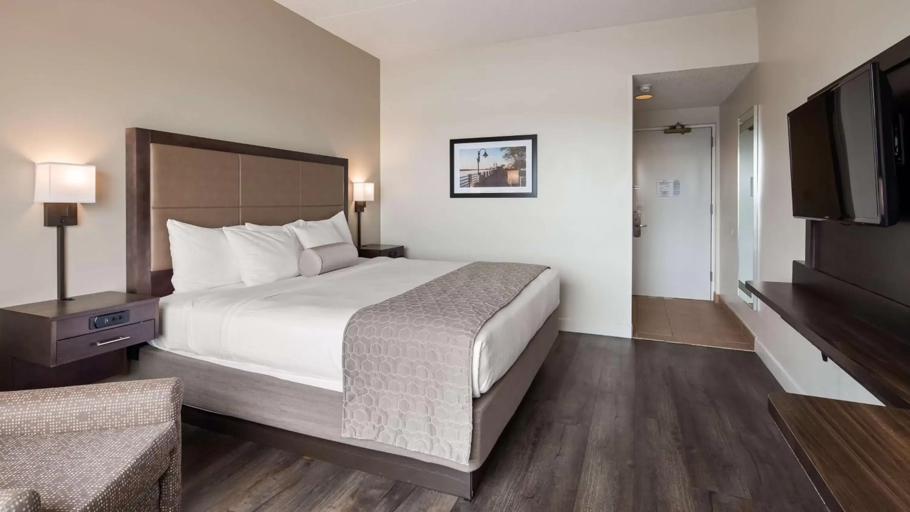 King Suite with Sofa Bed - Non-Smoking in Best Western Plus Coastline Inn King Suite with Sofa Bed - Non-Smoking in Best Western Plus Coastline Inn