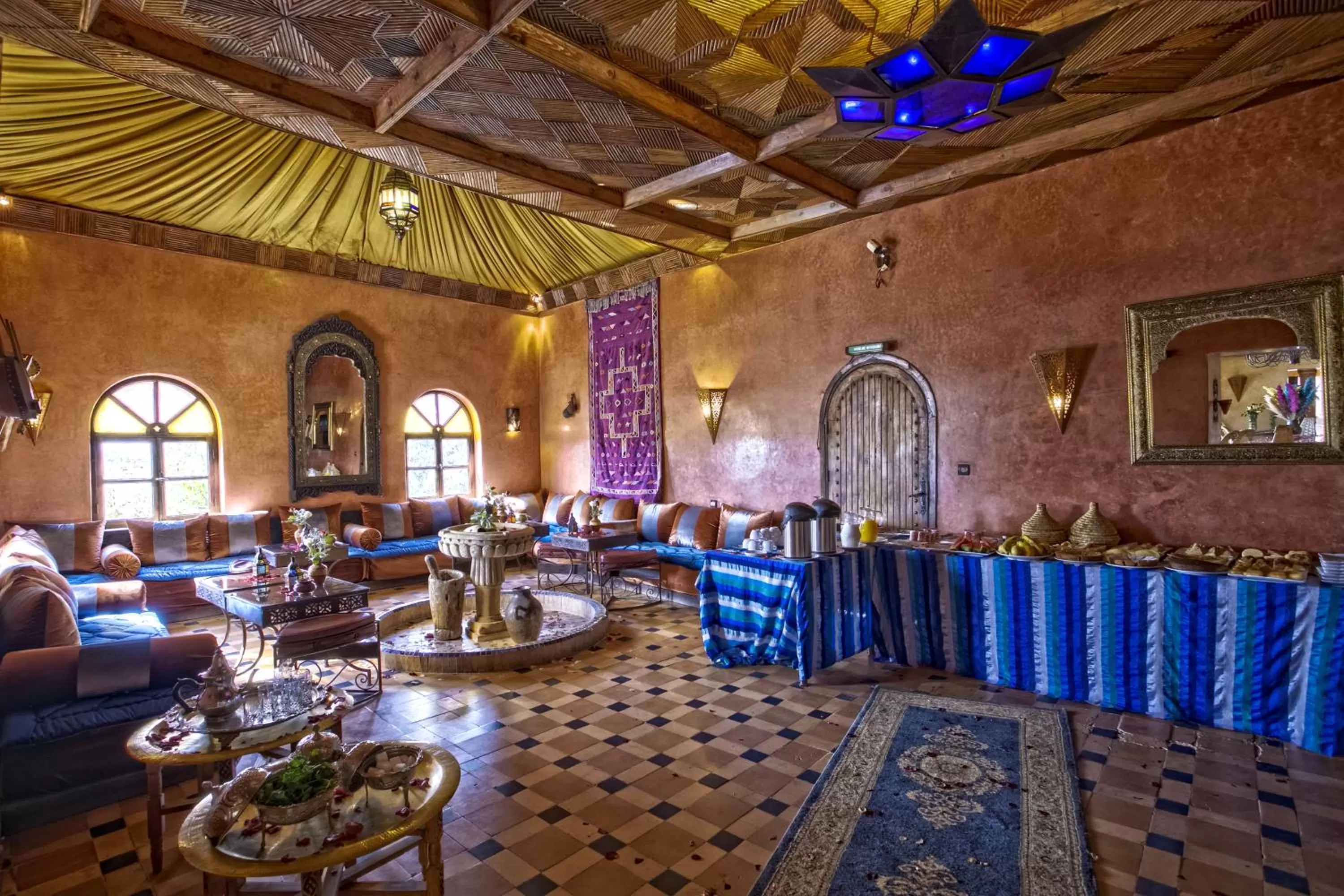 Communal lounge/ TV room in Hotel Kasbah Le Mirage & Spa