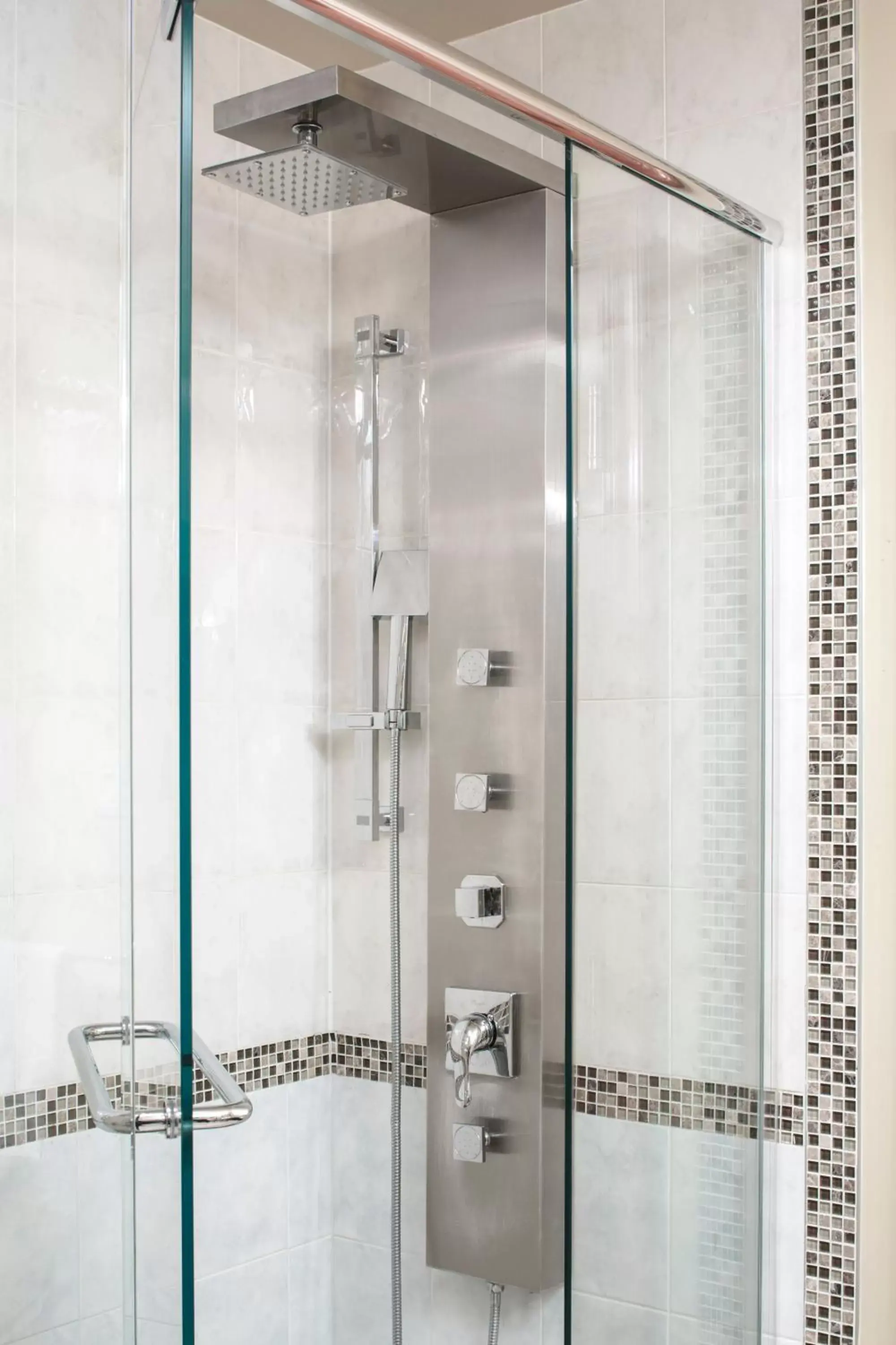 Signature Queen Room - St Laurent River Front in Auberge du Vieux Port by Gray Collection Signature Queen Room - St Laurent River Front in Auberge du Vieux Port by Gray Collection