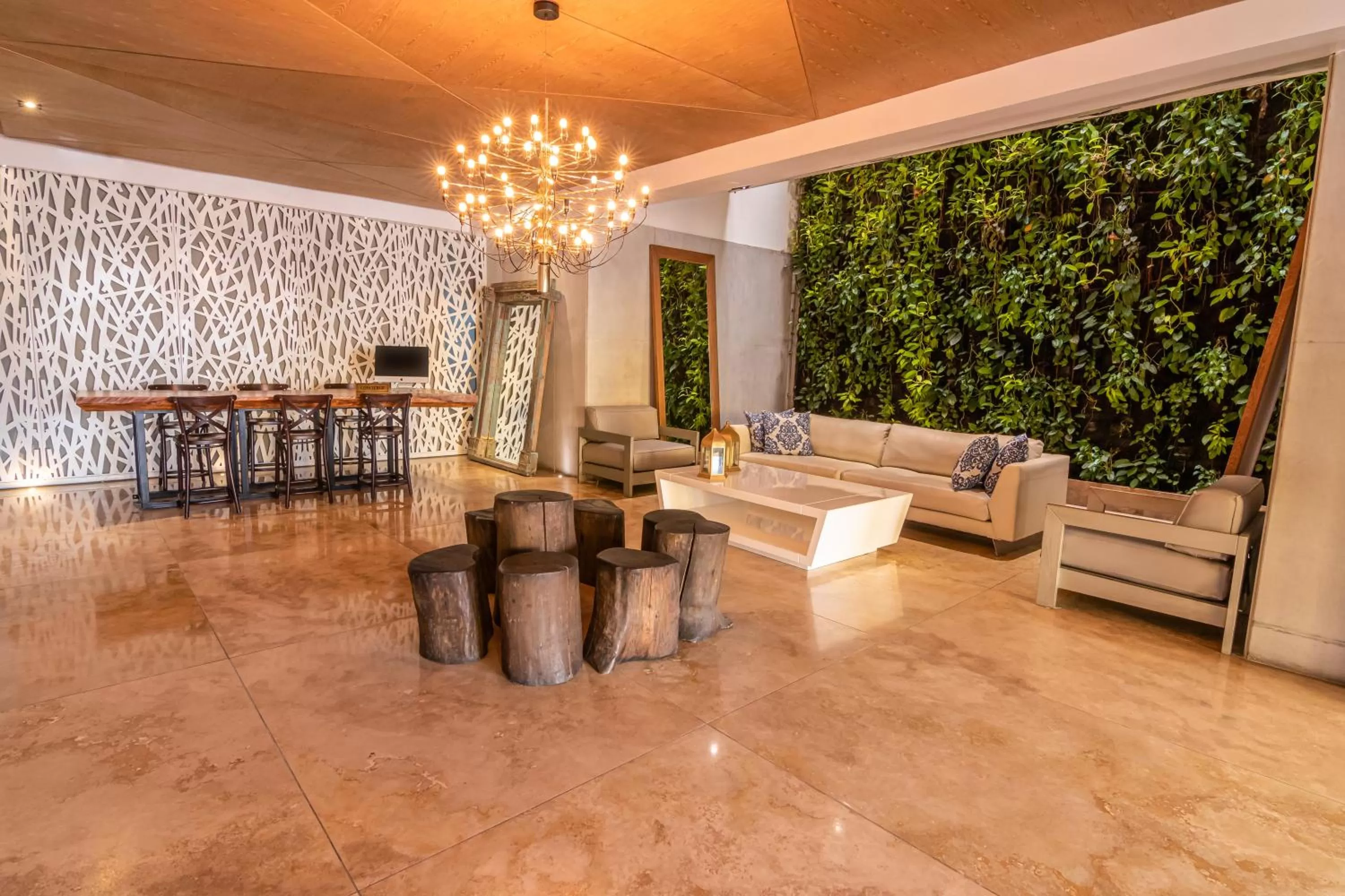 Living room in GHL Arsenal Hotel