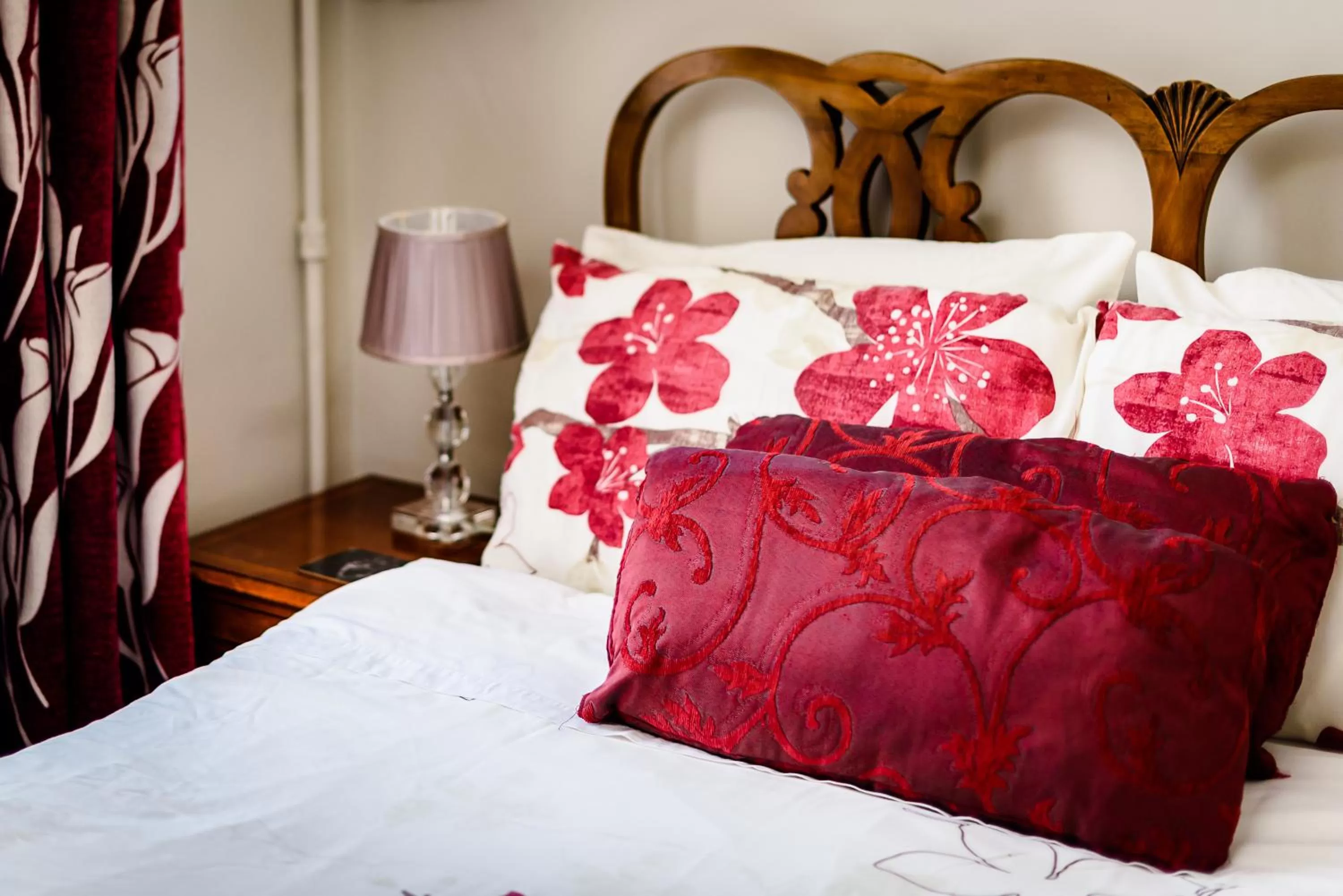 Bed in Mangreen Country House