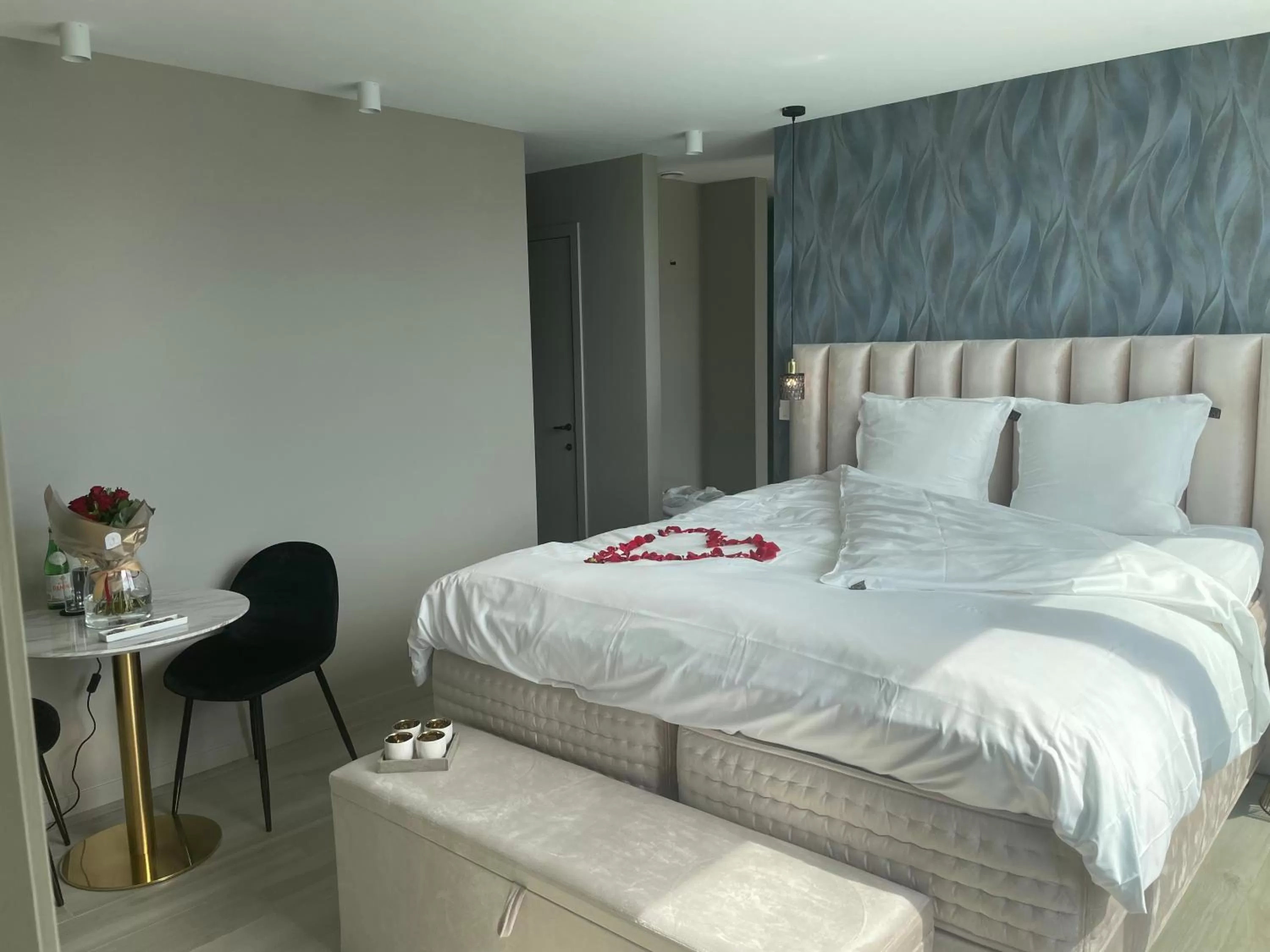 Decorative detail, Bed in Per Sea