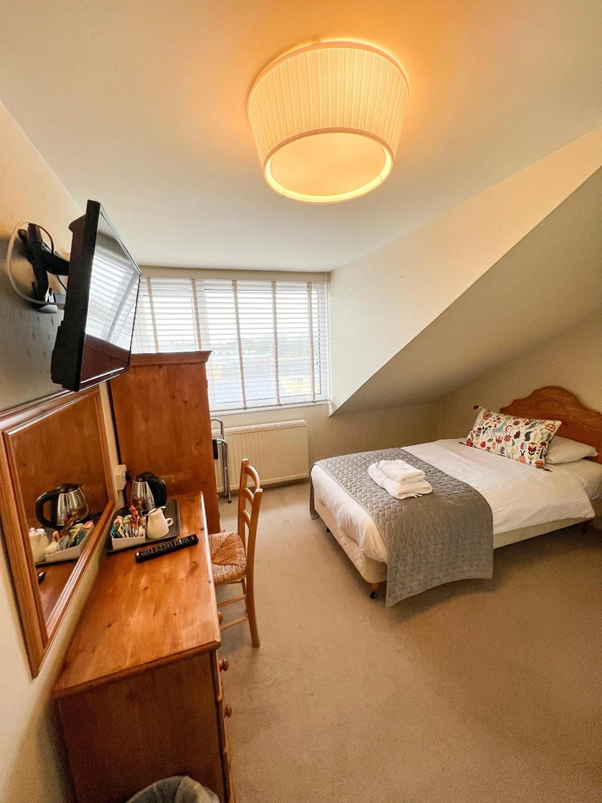 Single Room - single occupancy in Bendene Townhouse - Exeter