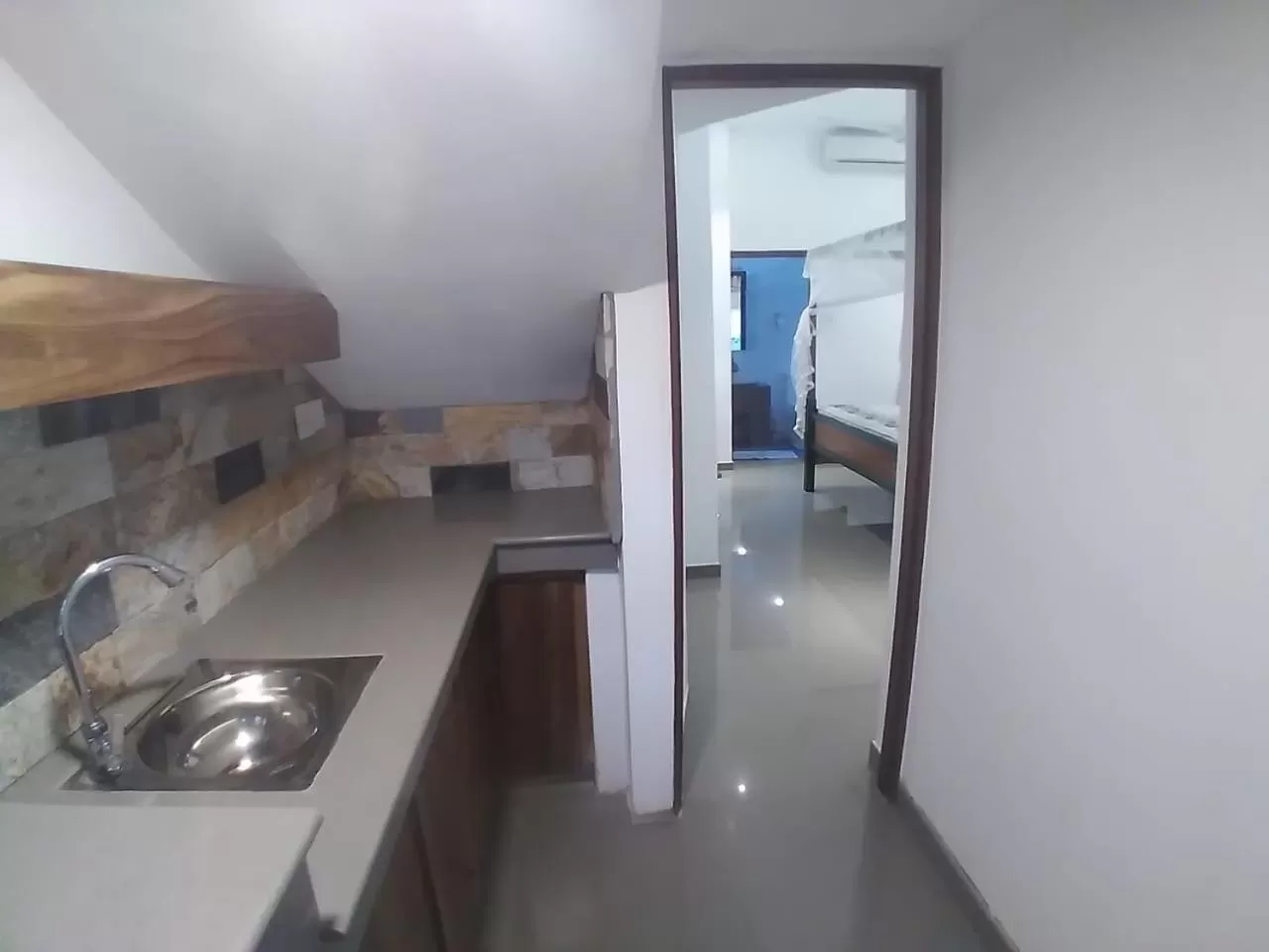 Kitchen/Kitchenette in Suriya Arana