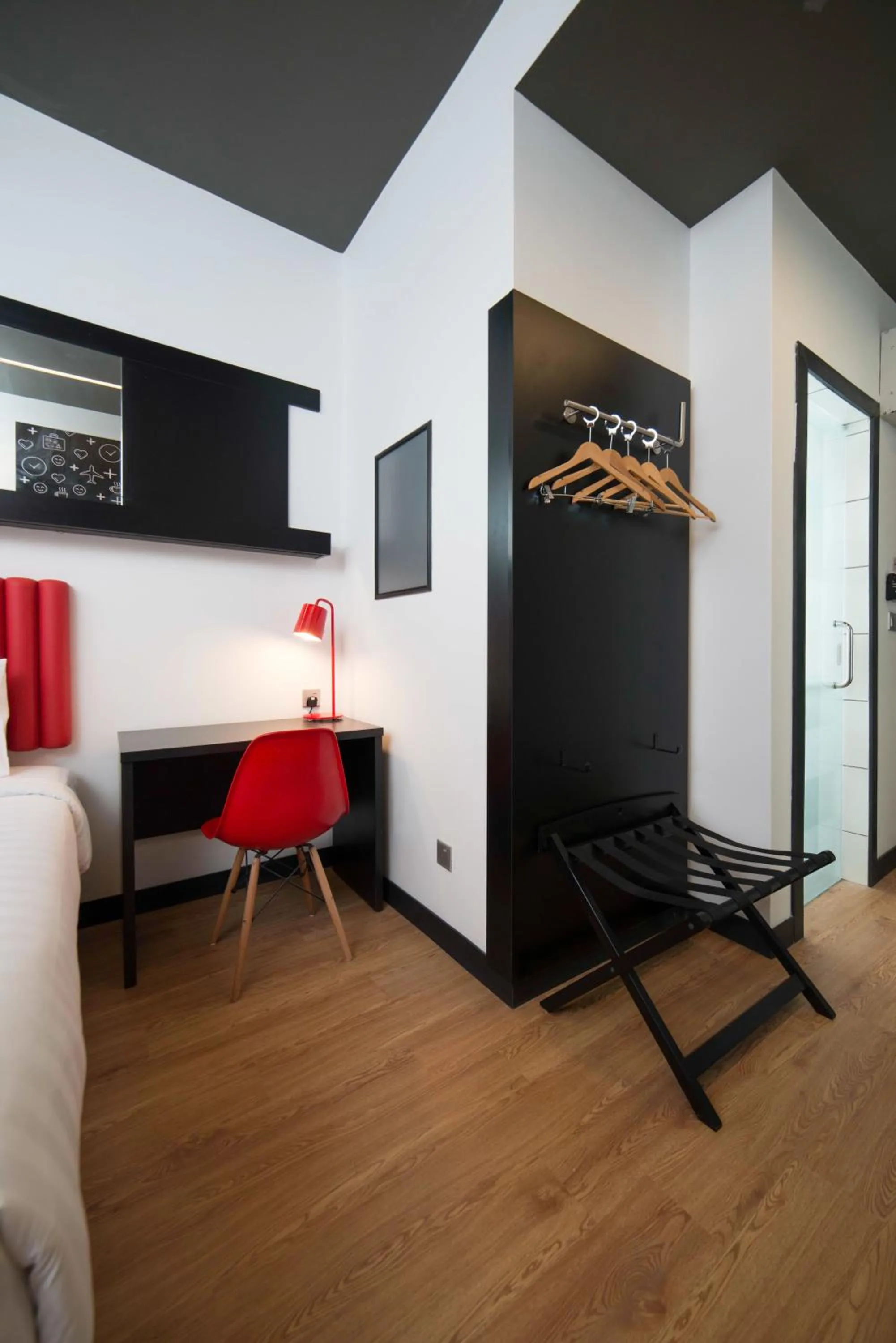 Seating area in Kalya Hotel Bandung Dago