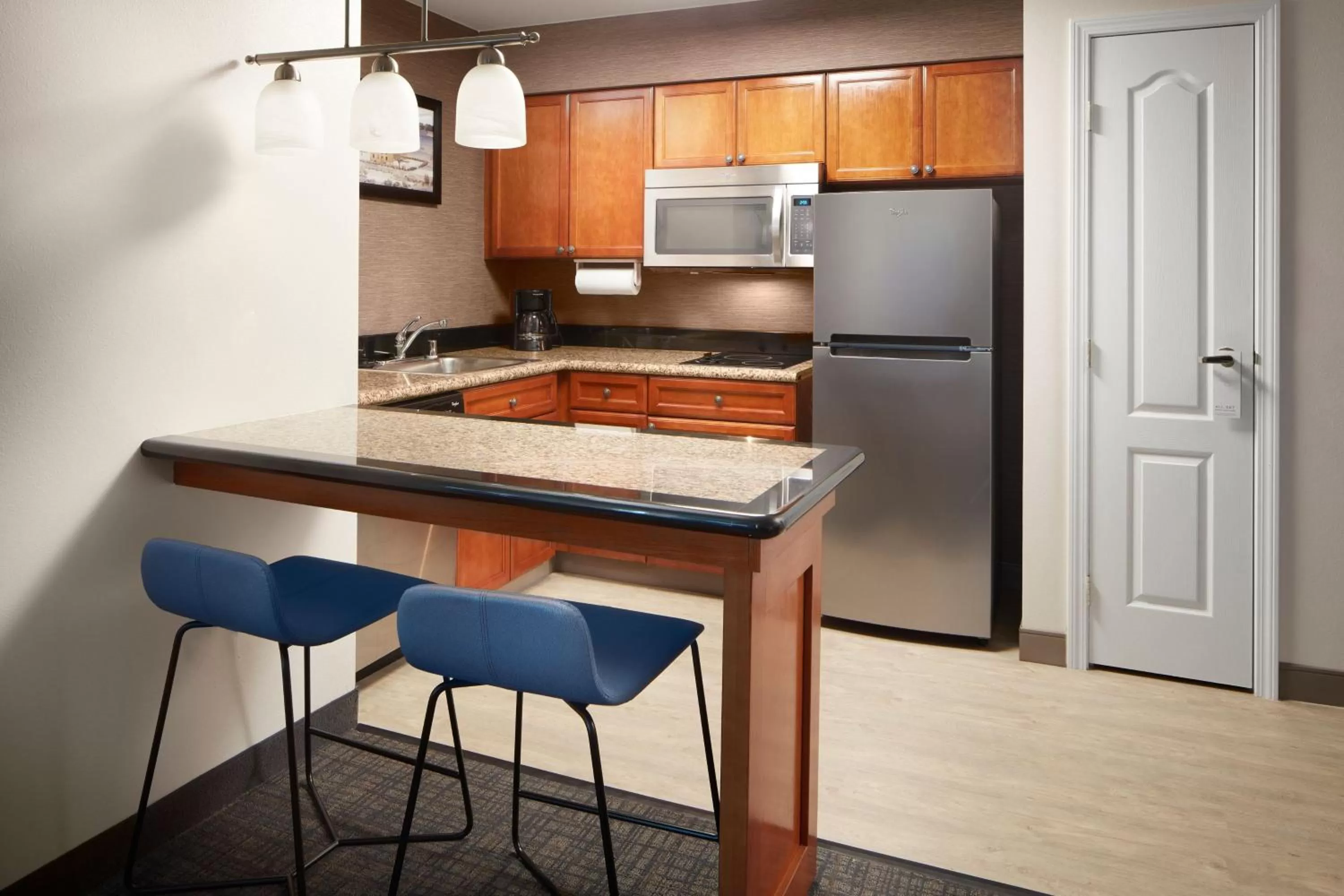 Kitchen or kitchenette in Residence Inn by Marriott Manassas Battlefield Park