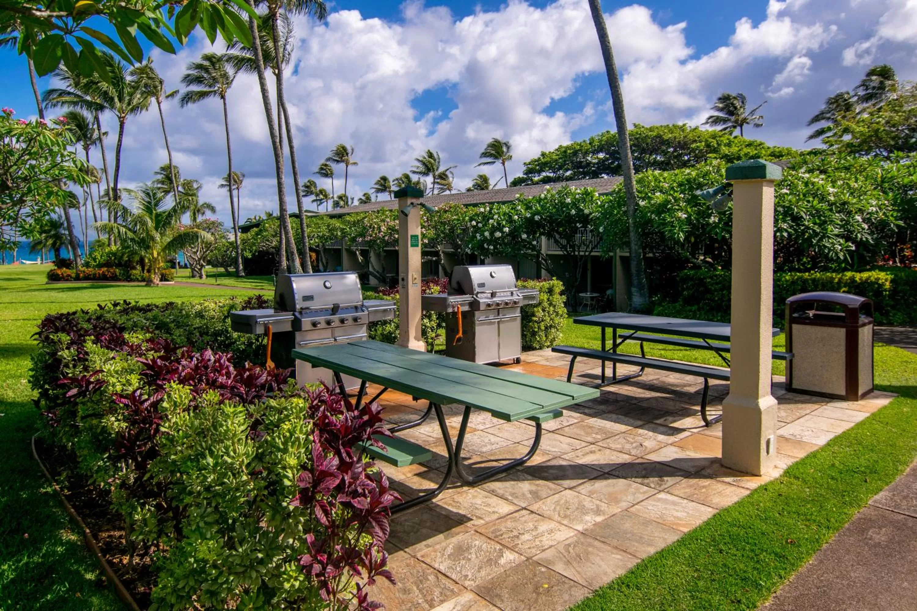 BBQ facilities in Napili Shores Maui by OUTRIGGER - No Resort & Housekeeping Fees