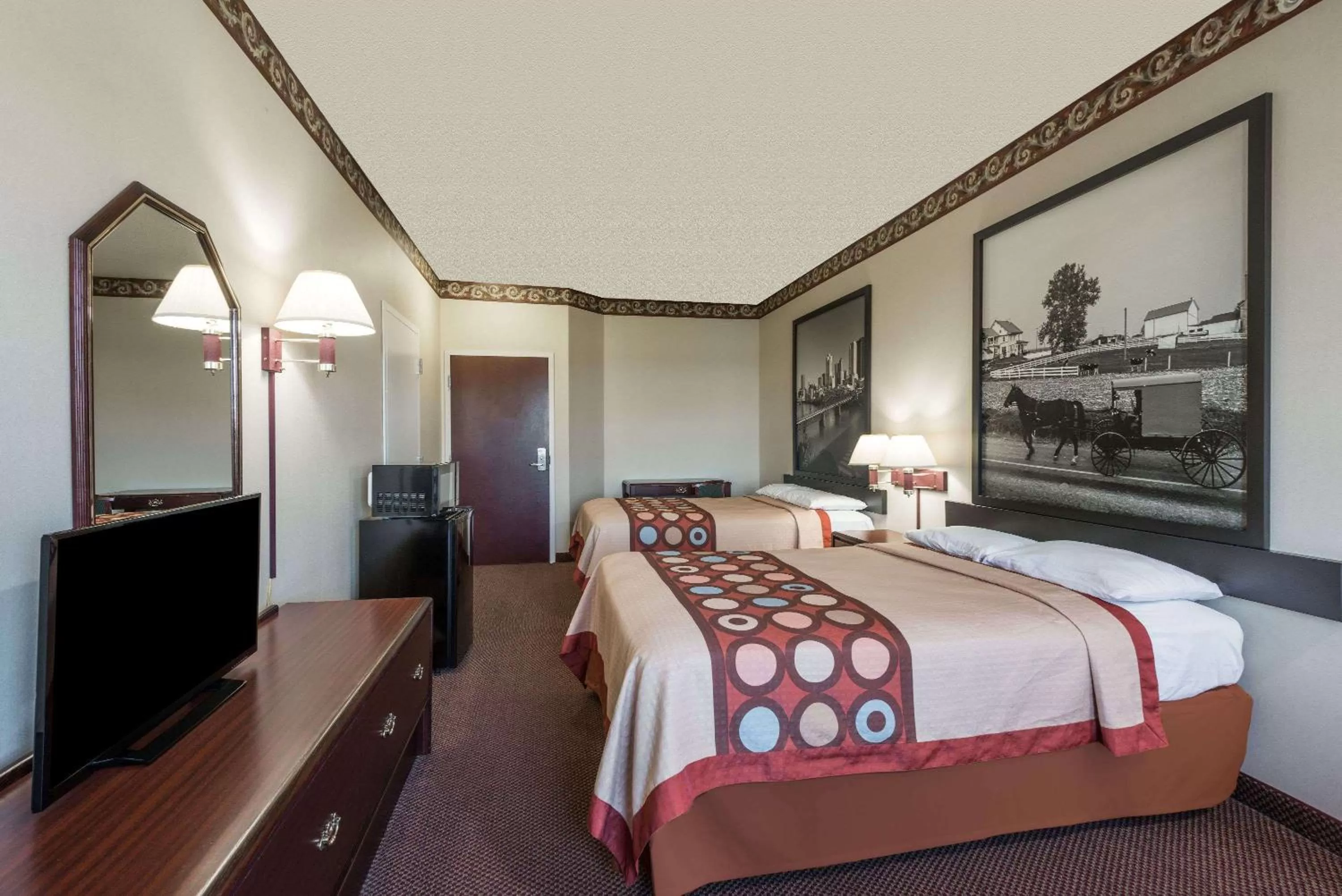 Photo of the whole room, Bed in Super 8 by Wyndham Harrisburg Hershey North