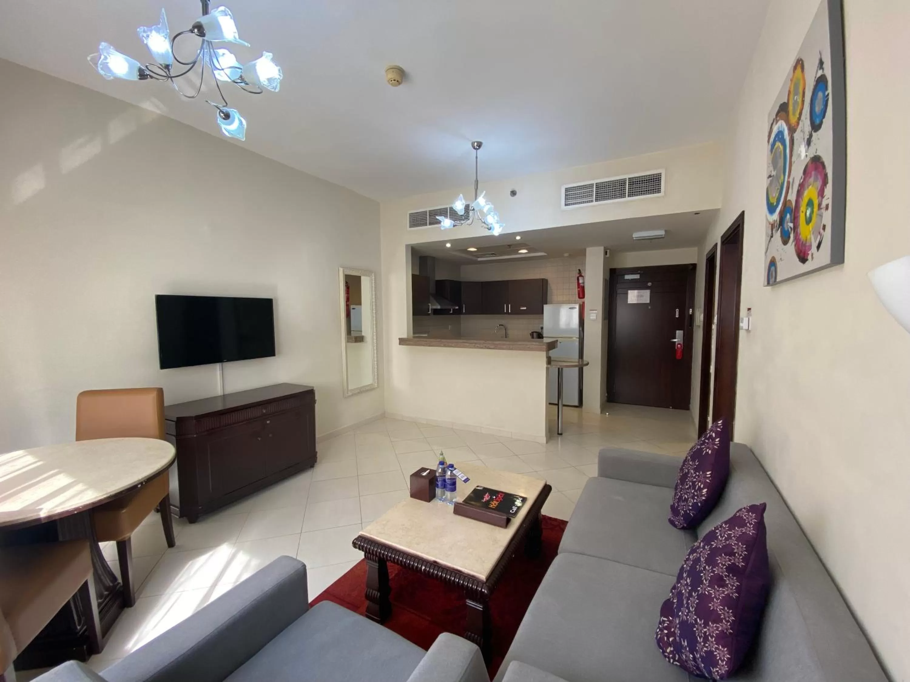 Kitchen or kitchenette in Auris Boutique Hotel Apartments, Al Barsha - At The Mall