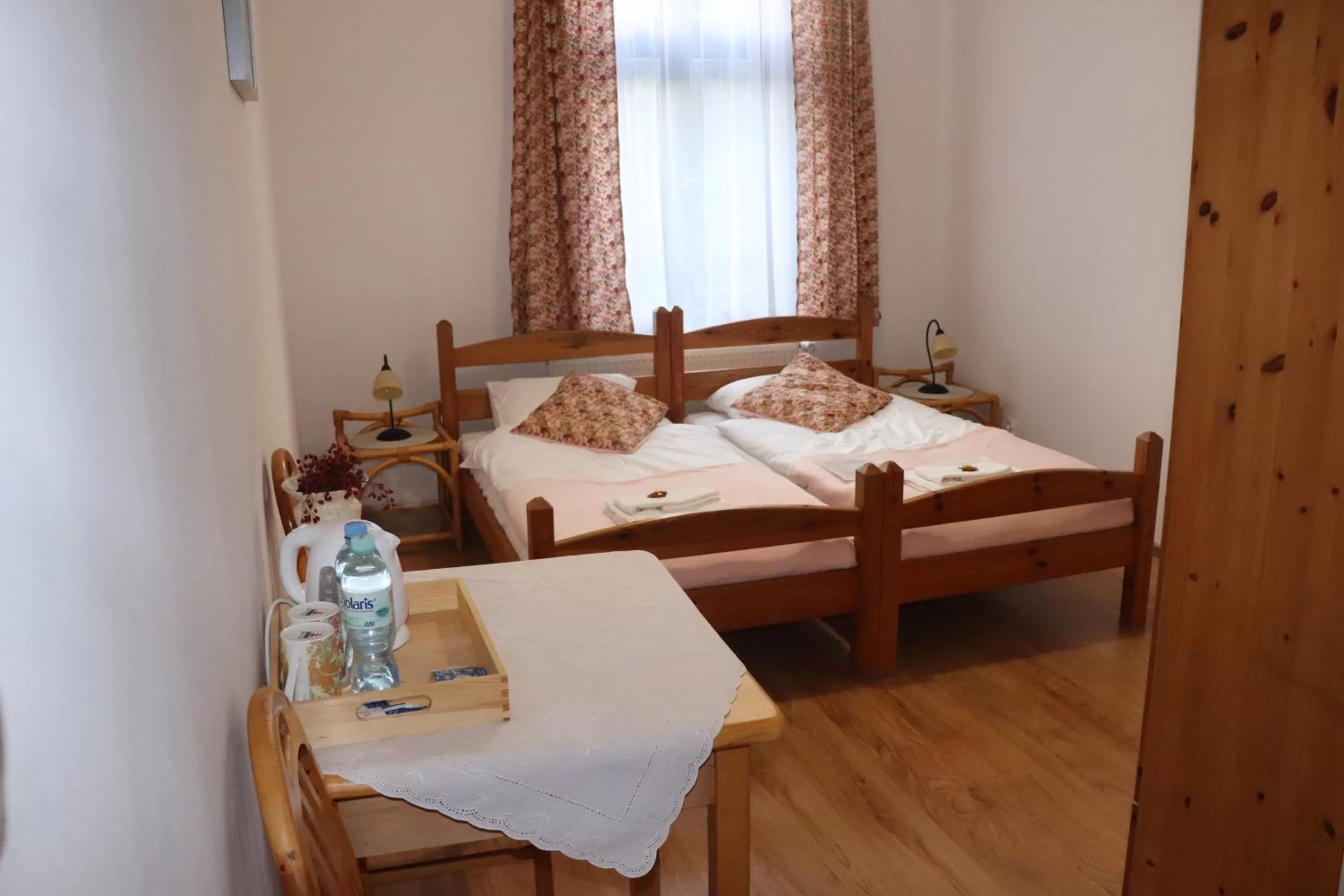 Bed in Dworek pod świerkami