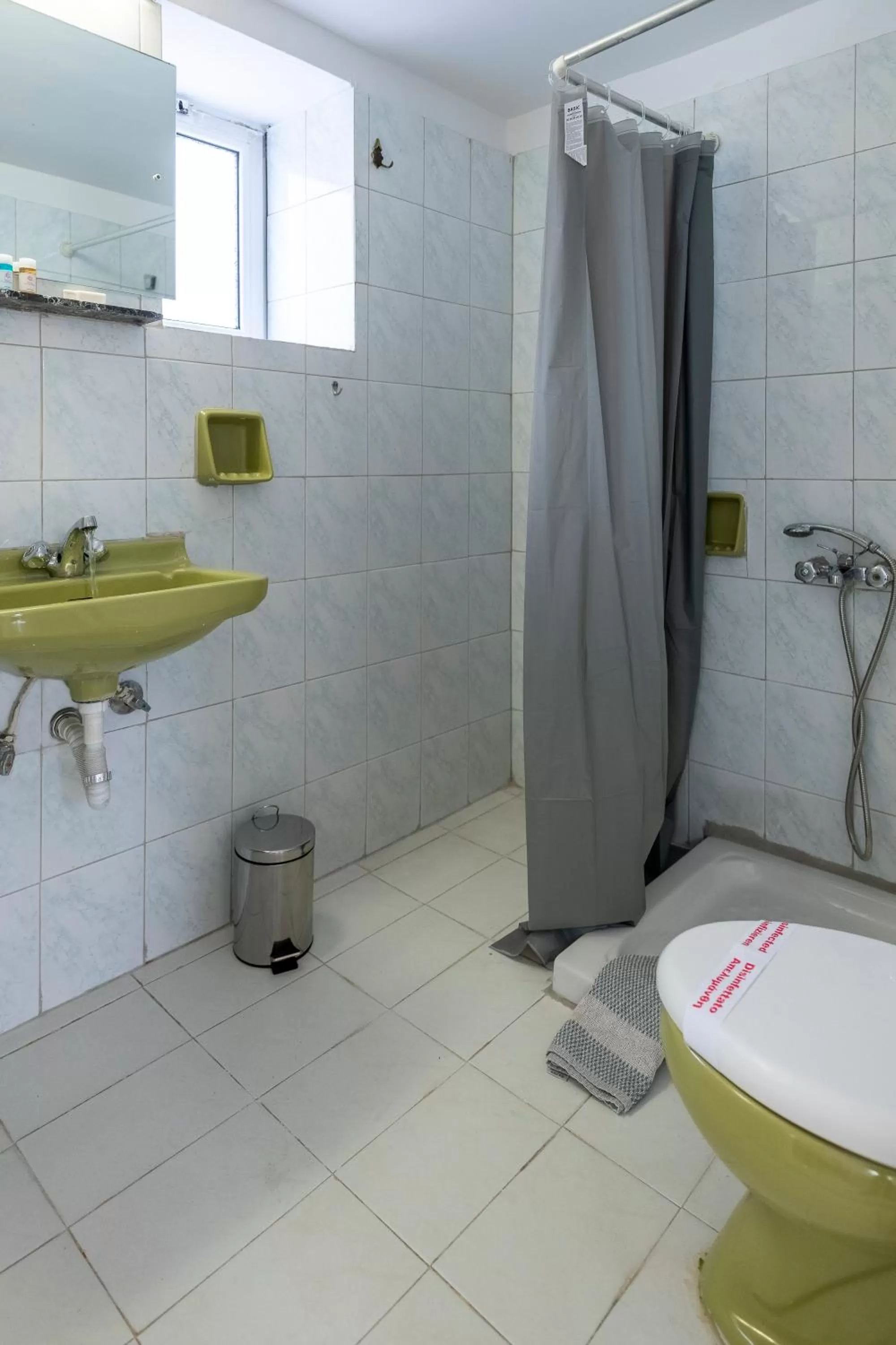 Bathroom in ROY Hotel