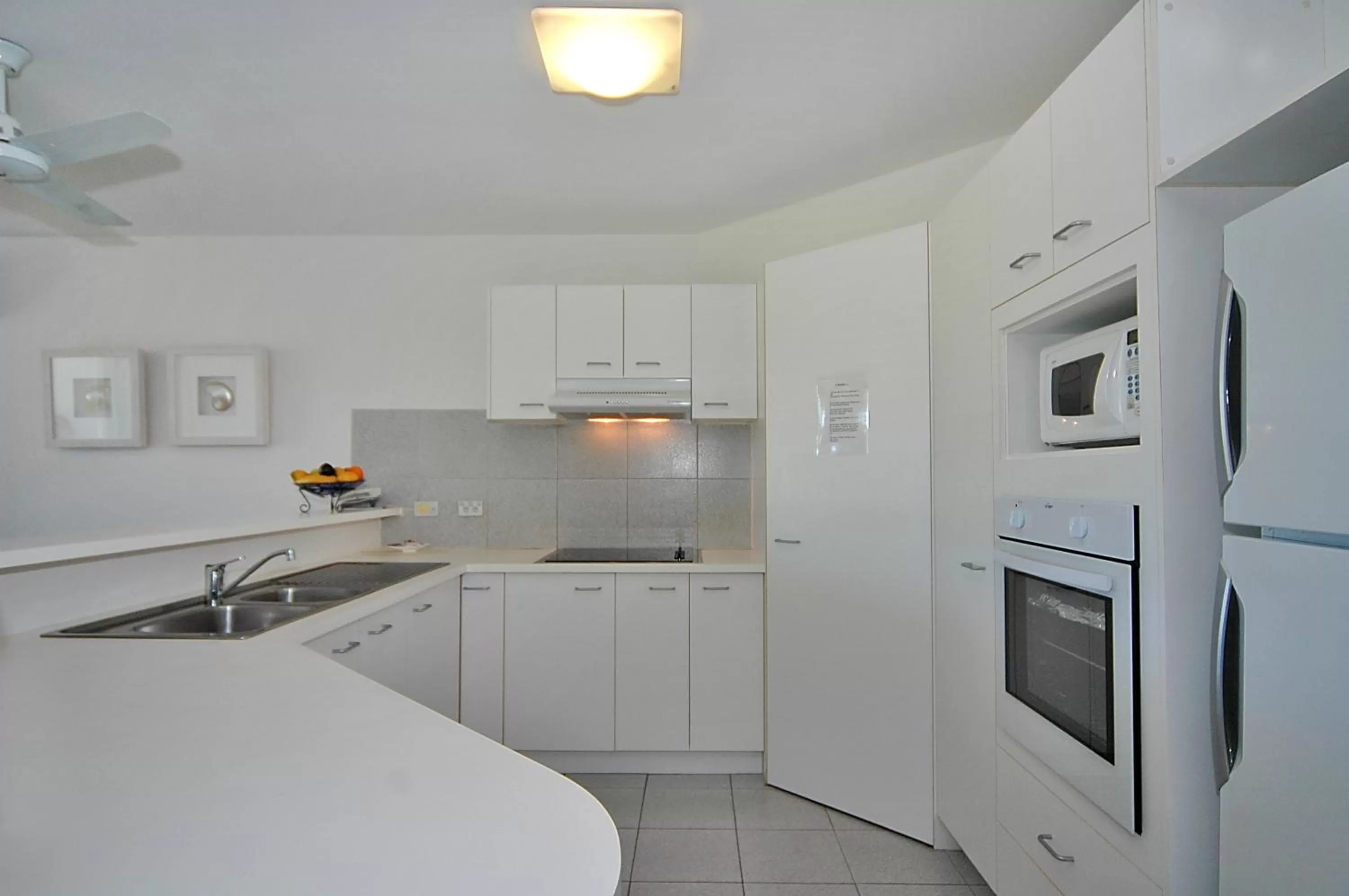 Kitchen or kitchenette, Kitchen/Kitchenette in Sunshine Vista