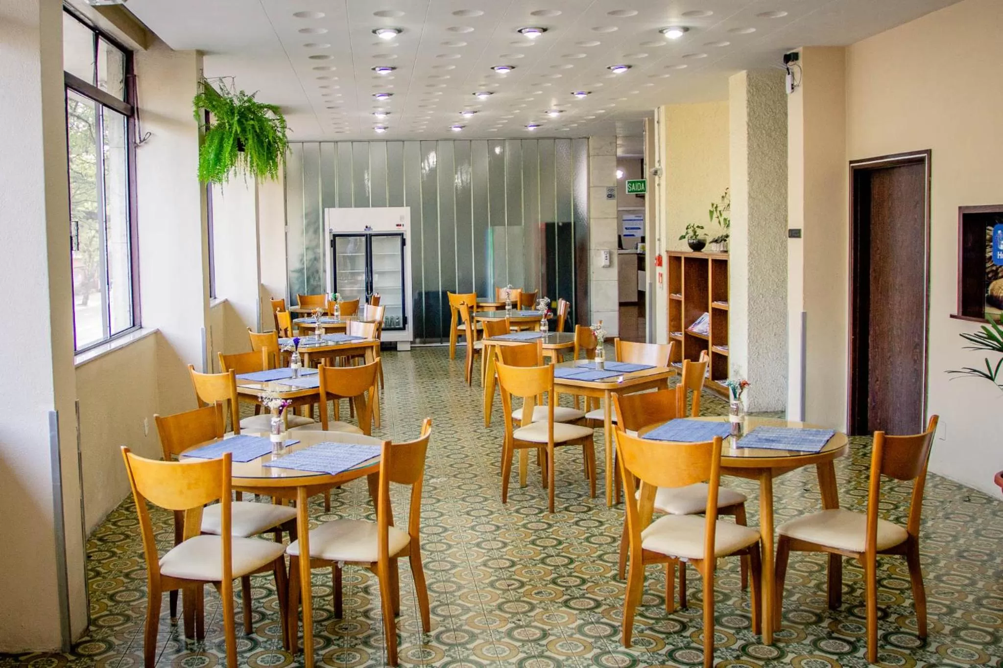 Restaurant/places to eat in Hotel Letto Caxias