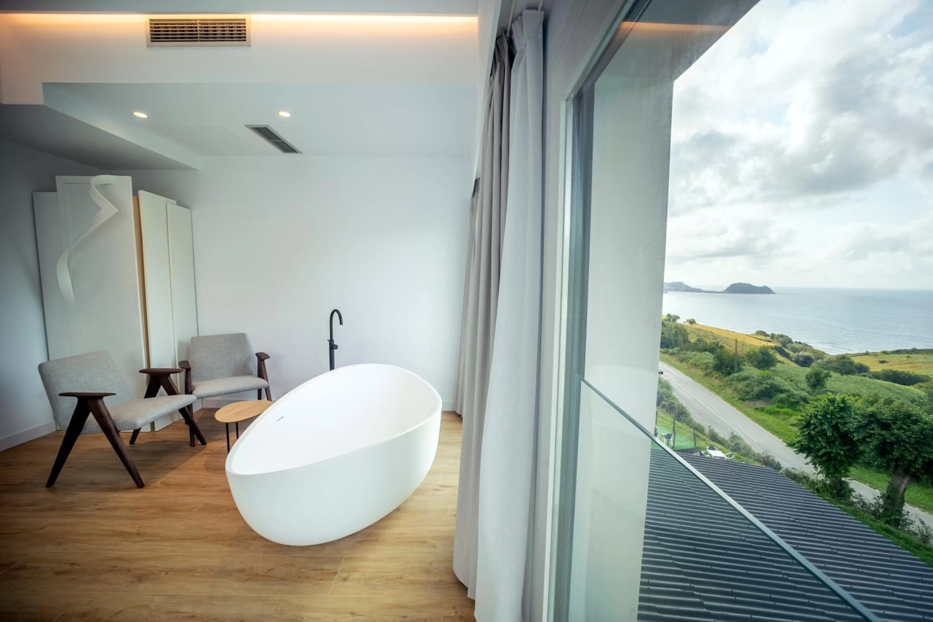 Bath in Hotel Boutique Berazadi Berri