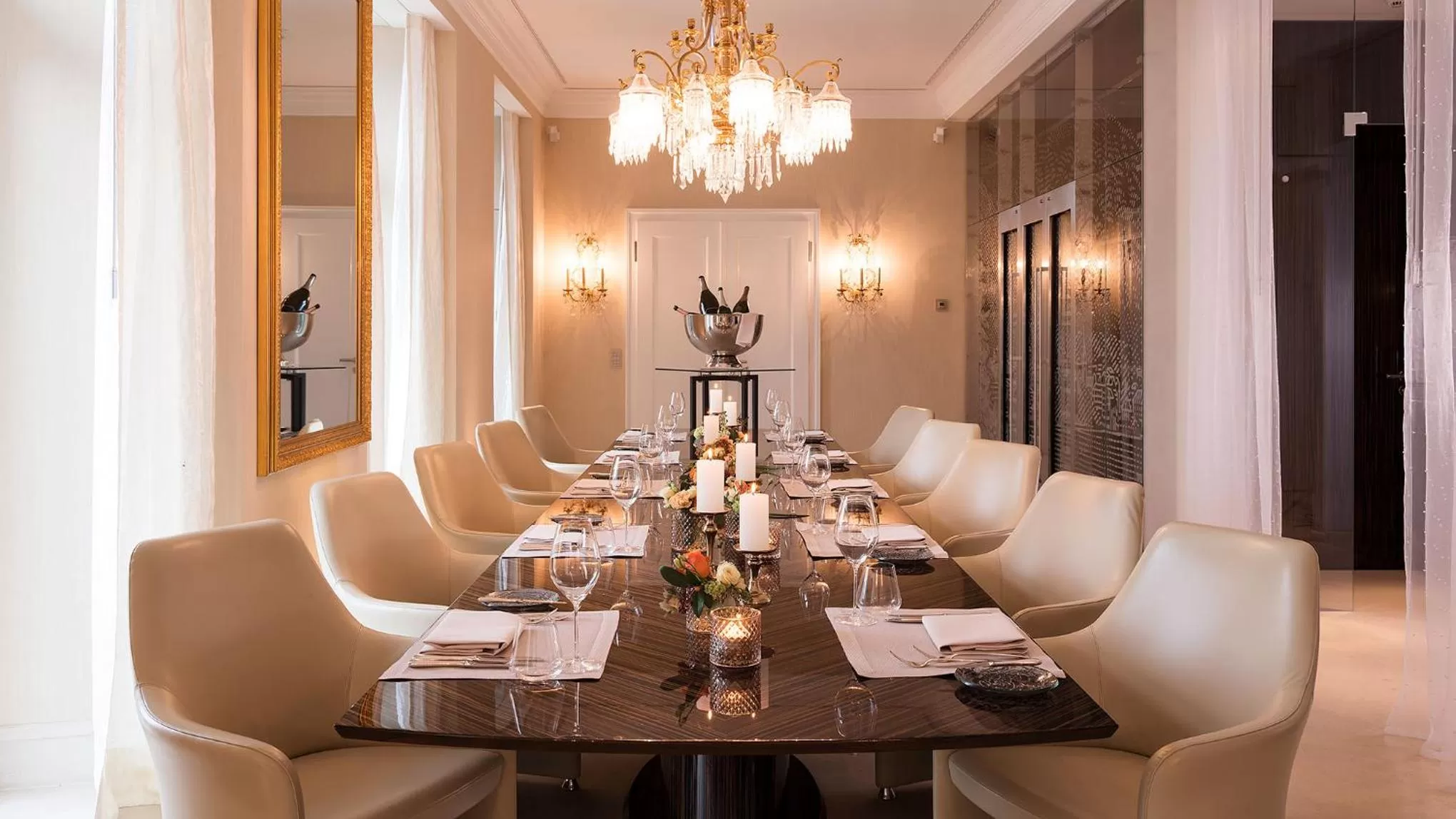 Dining area in Park Hotel Vitznau