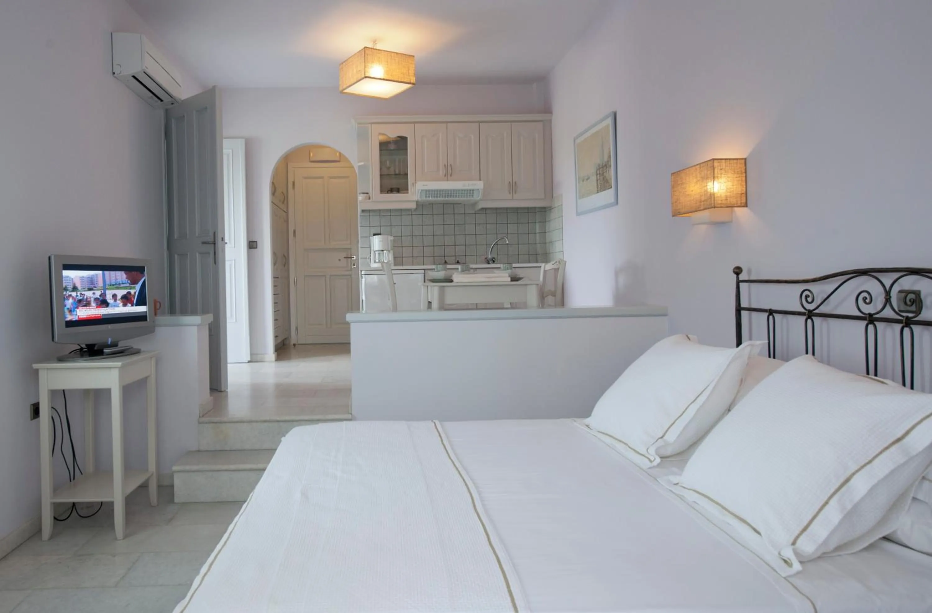 Bedroom, Bed in Ammos Naxos Exclusive Apartments & Studios