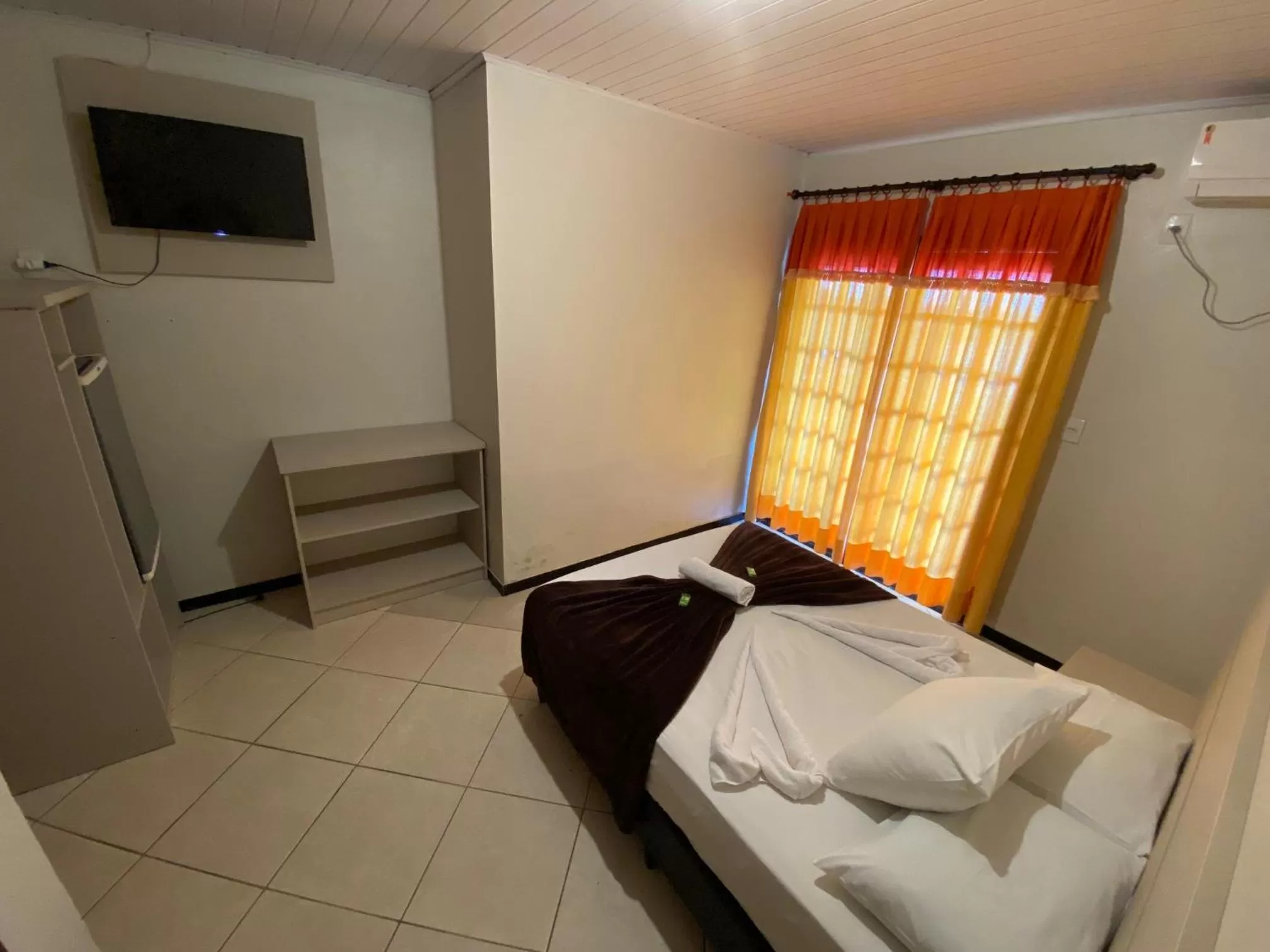 Bed in Hotel Panorâmico