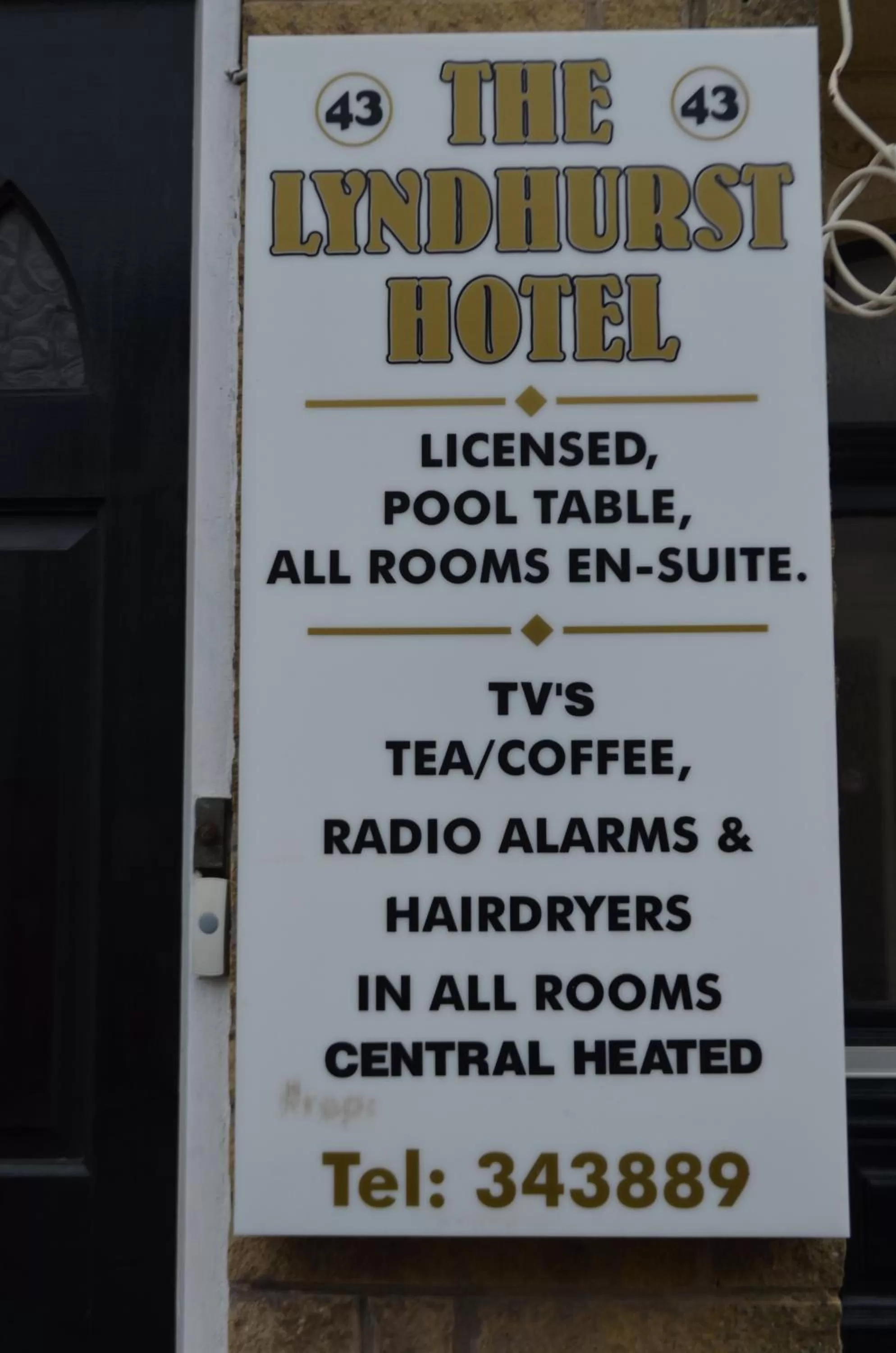 Property building in Lyndhurst Hotel