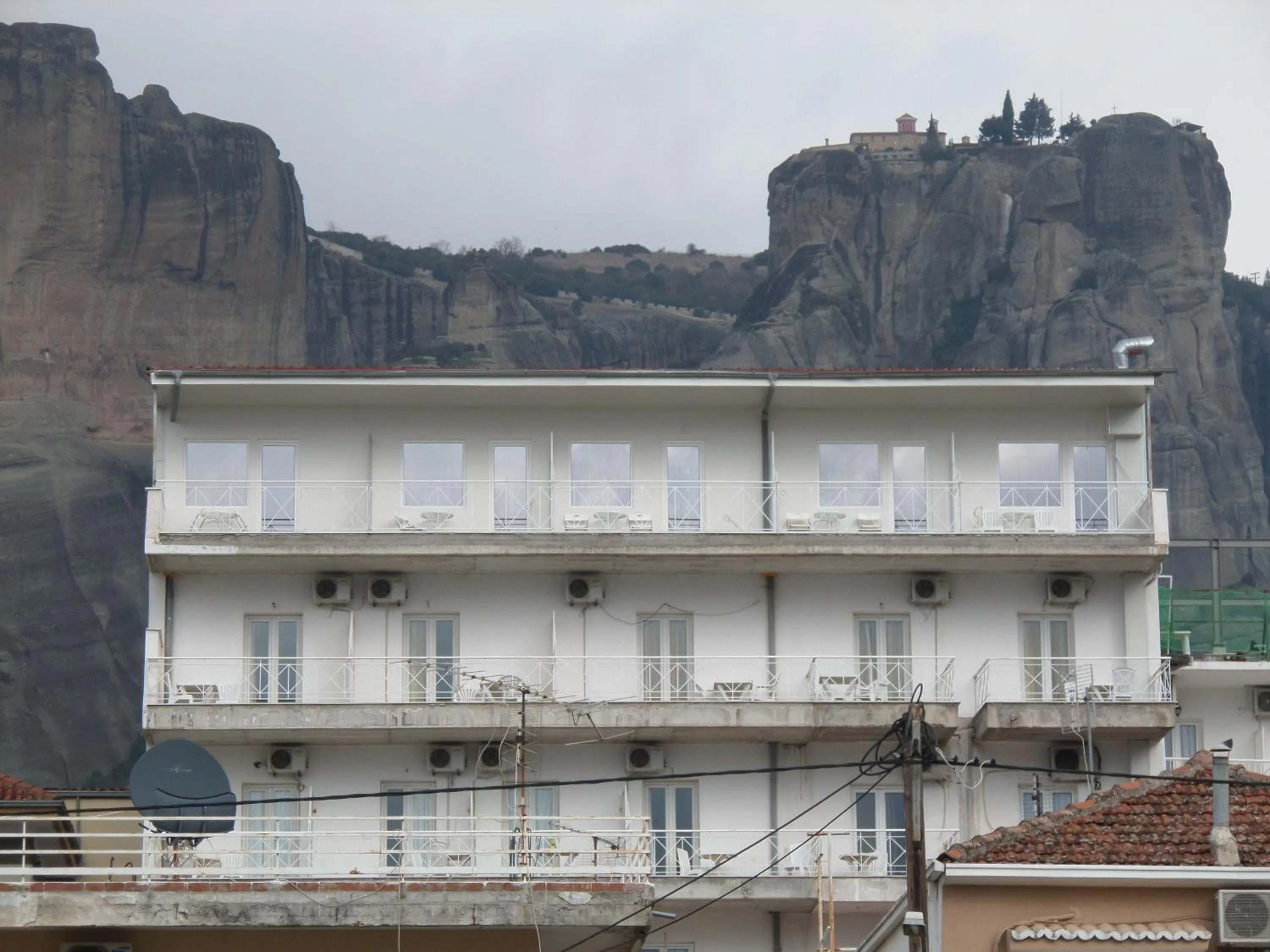 Property building in Hotel Kosta Famissi