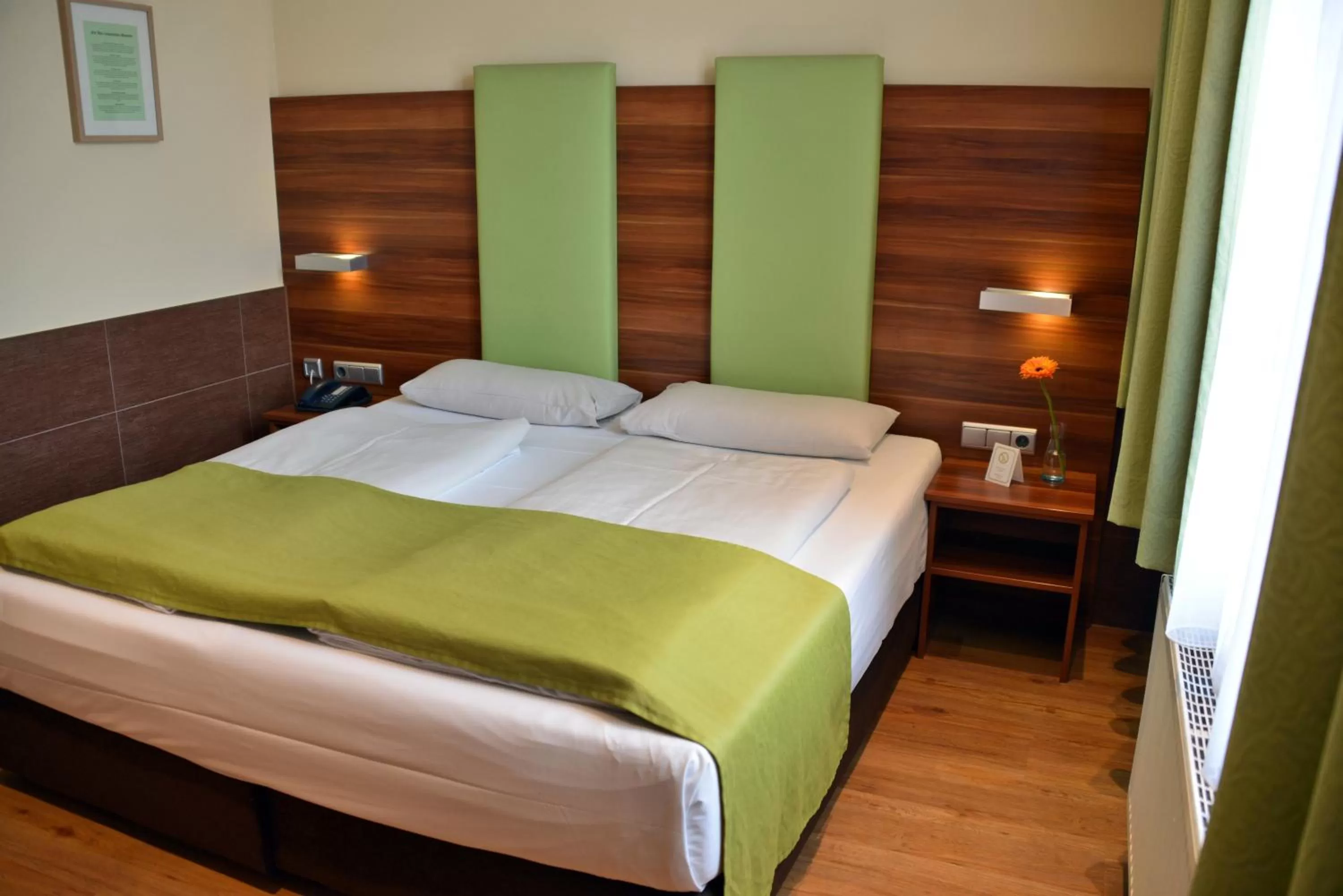 Bed in Arthotel Munich