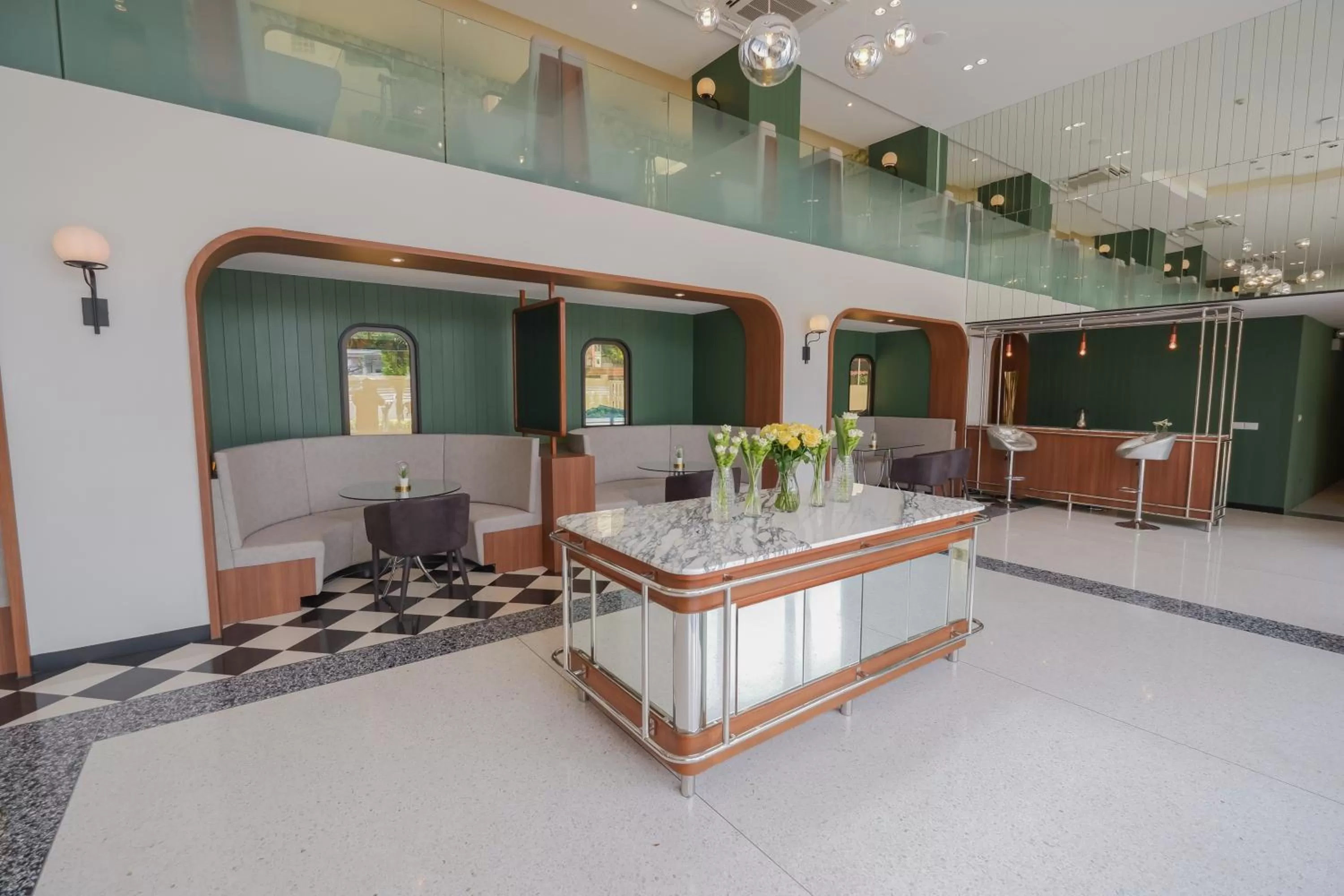 Lobby or reception in Justice Hotel