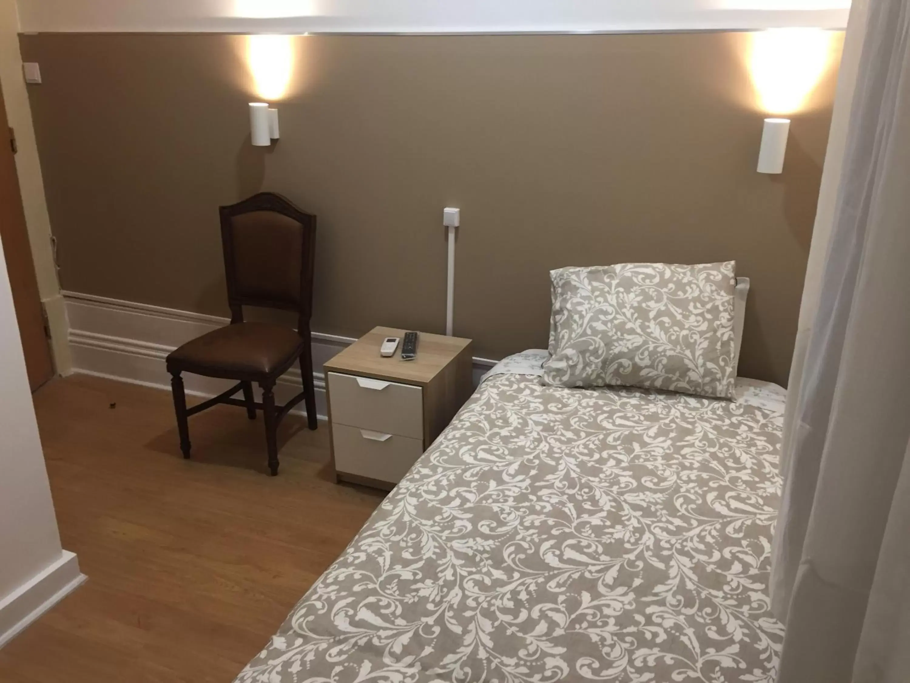 Single Room in Lira Guest House B&B Single Room in Lira Guest House B&B