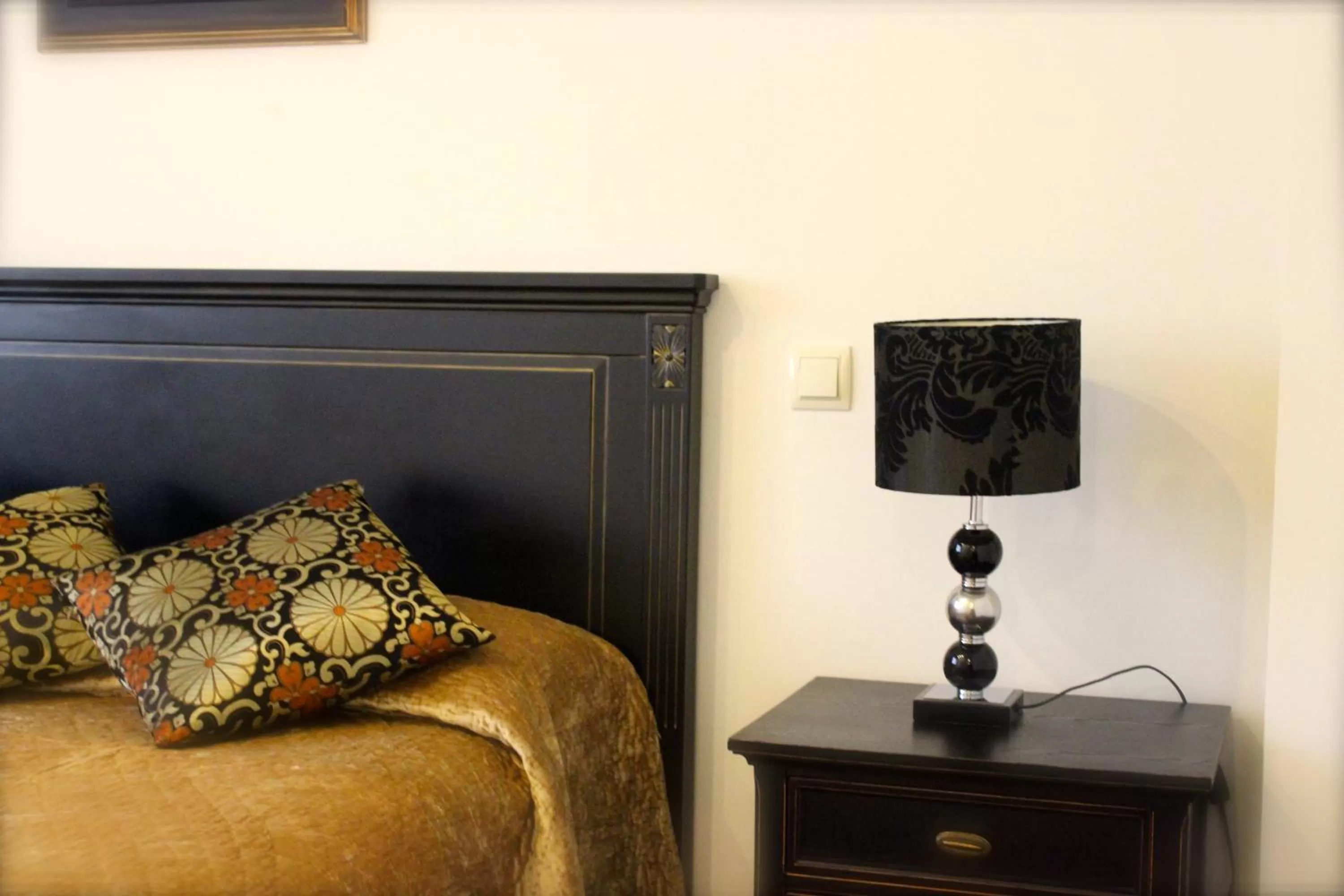 Decorative detail in Smartmonki Sinagoga Entre la Catedral y Zocodover