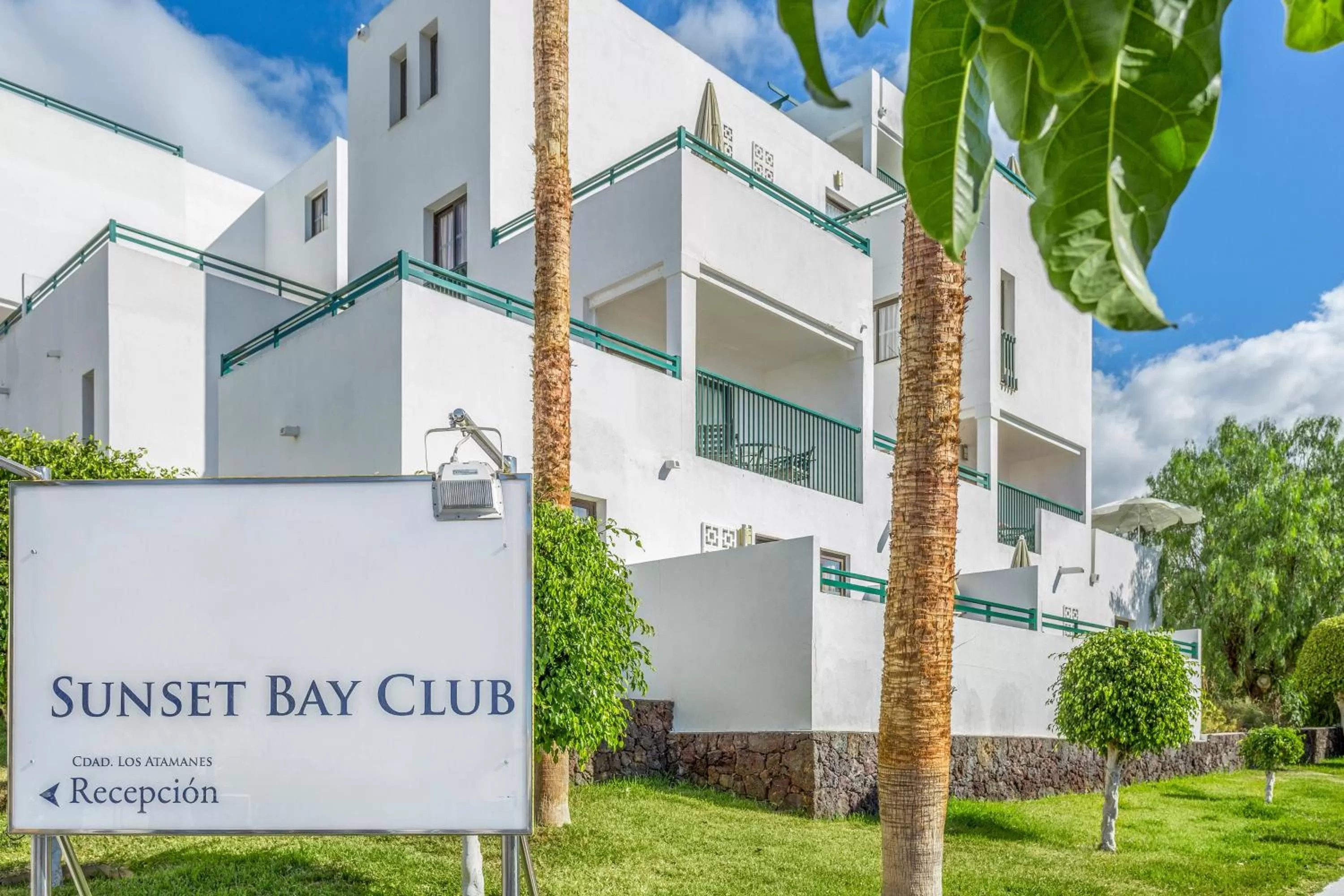 Property building in Sunset Bay Club