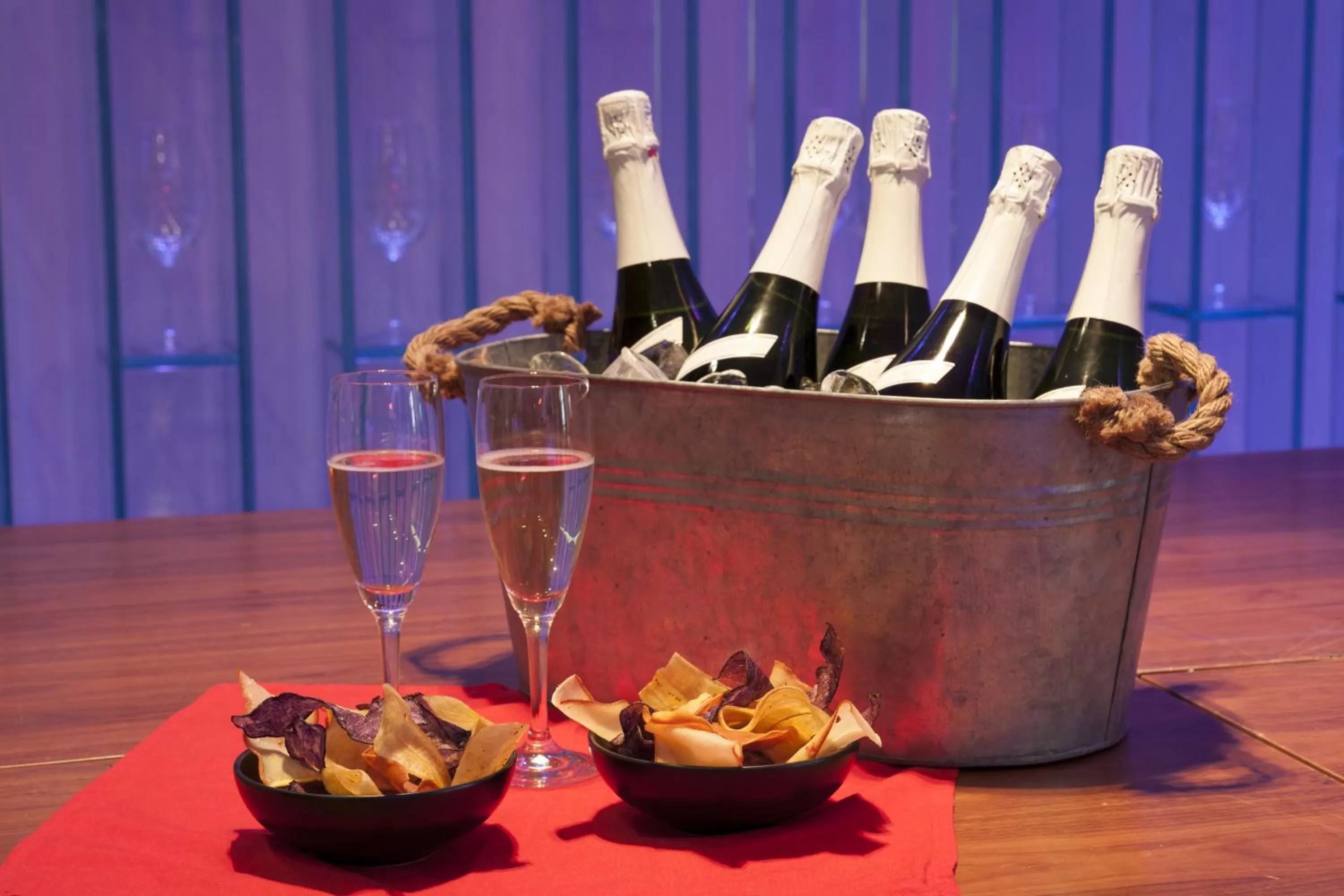 Drinks in Sixtytwo Hotel