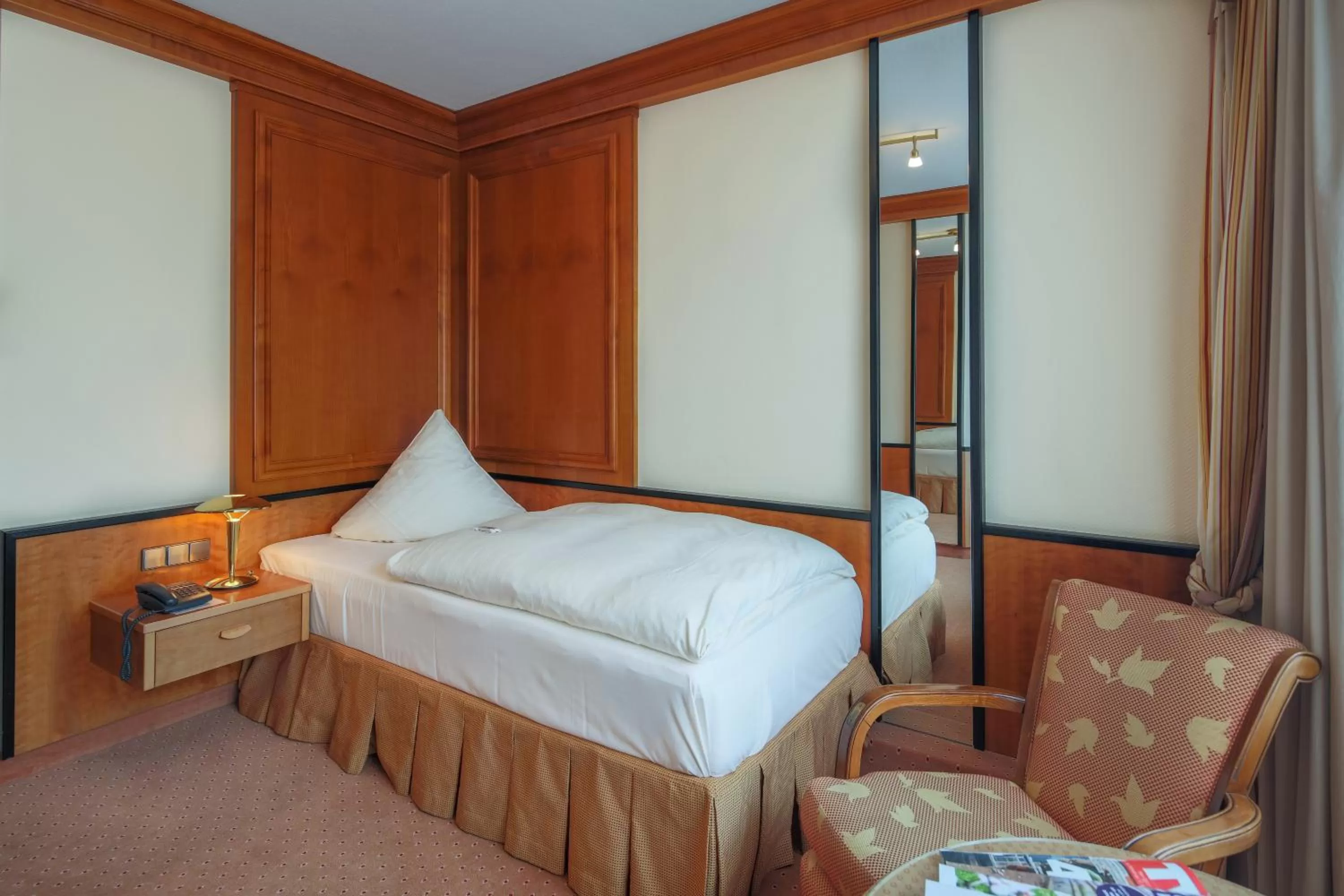 Bed in Hotel-Restaurant Kunz