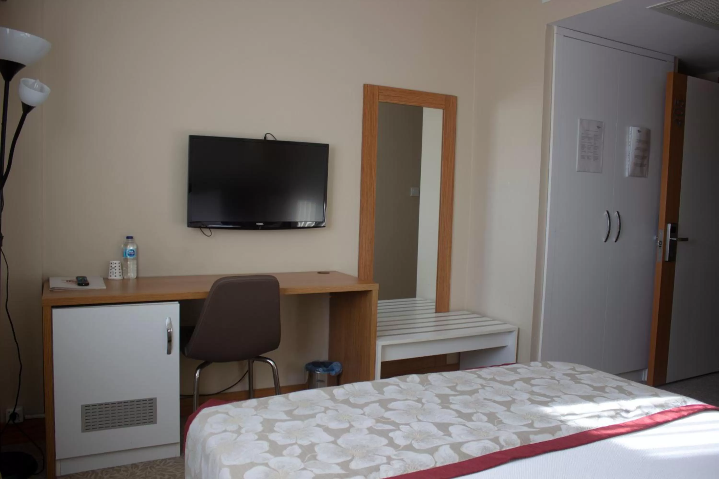 Photo of the whole room, Bed in Trakya City Hotel