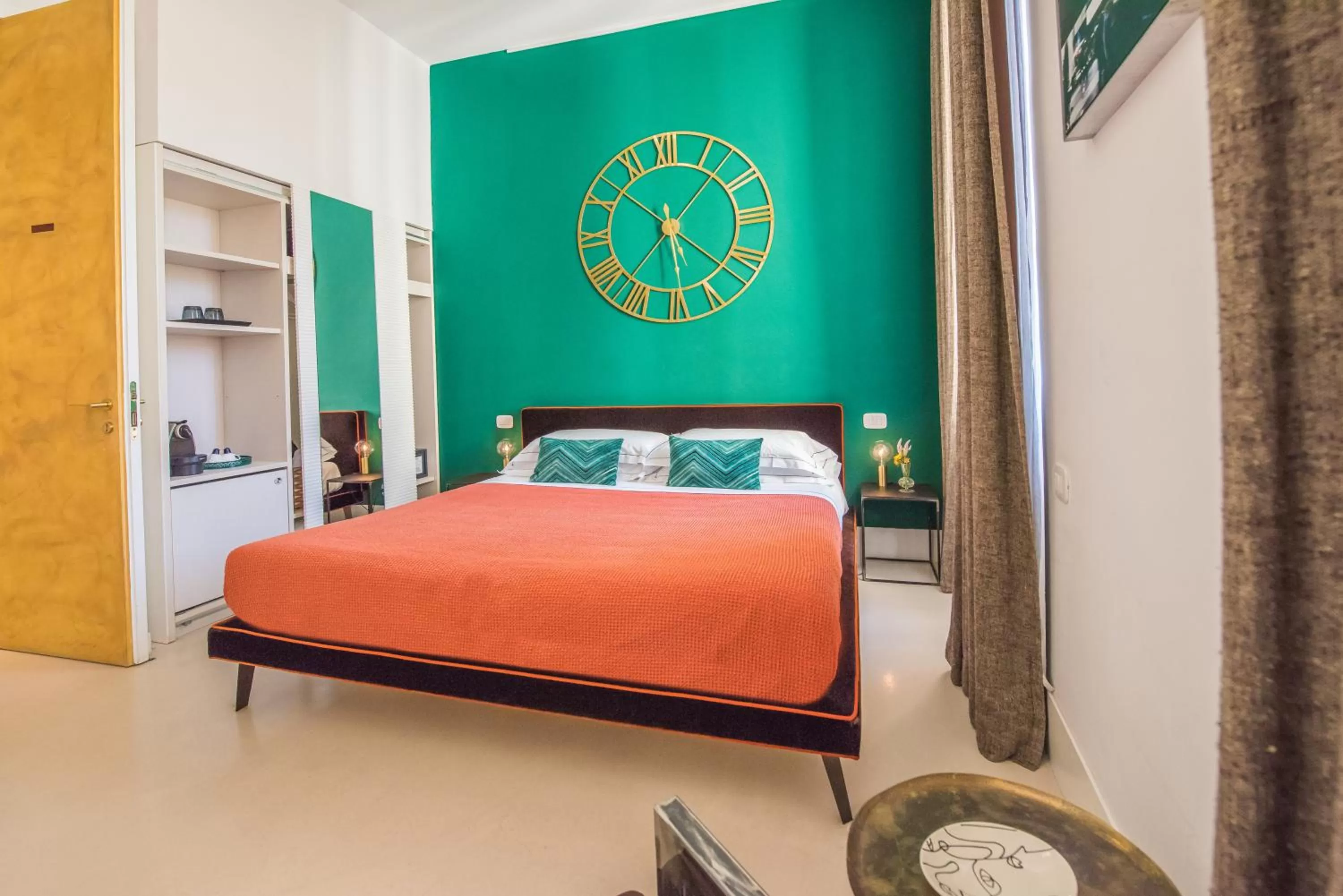 Photo of the whole room, Bed in Piazza di Spagna 9