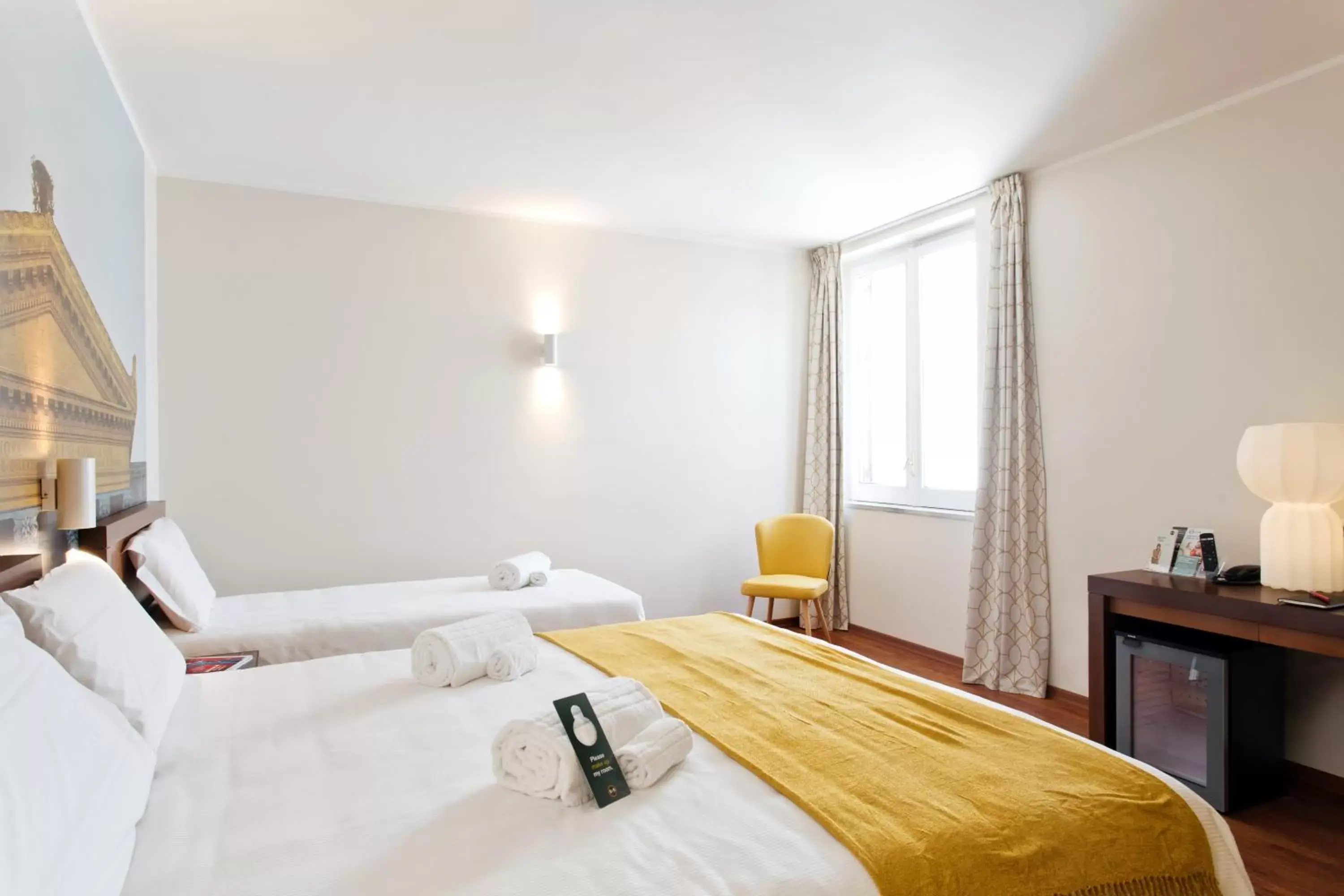 Triple Room - Disability Access in B&B Hotel Palermo Quattro Canti Triple Room - Disability Access in B&B Hotel Palermo Quattro Canti