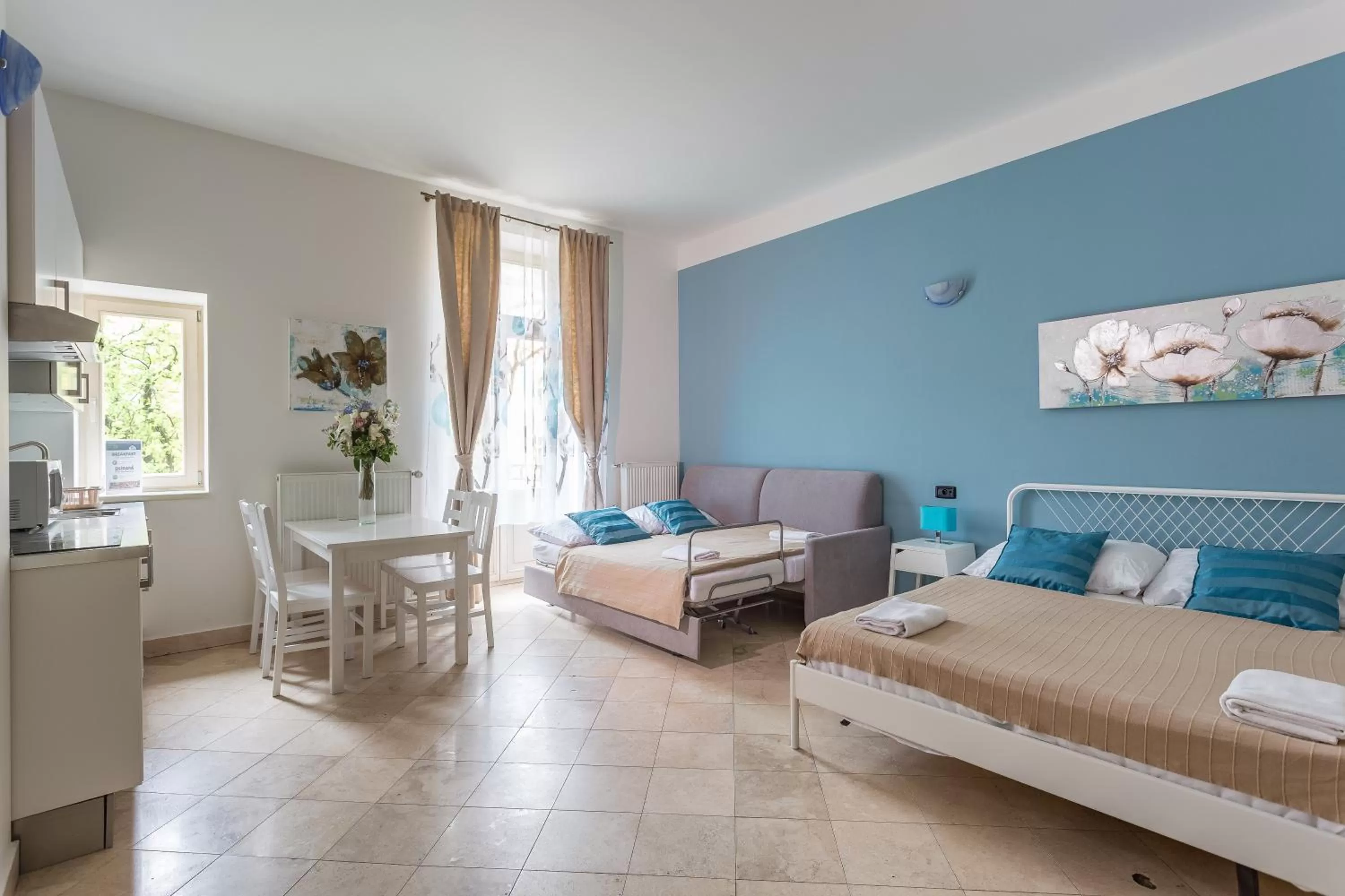 Living room, Seating Area in Legerova 33 Apartments