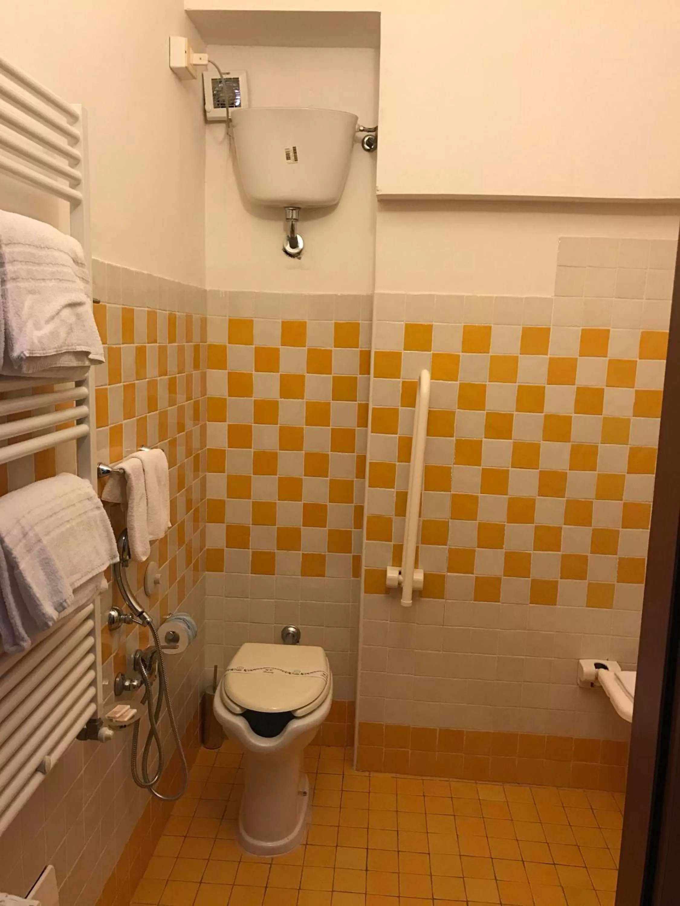 Bathroom in Bellamarina