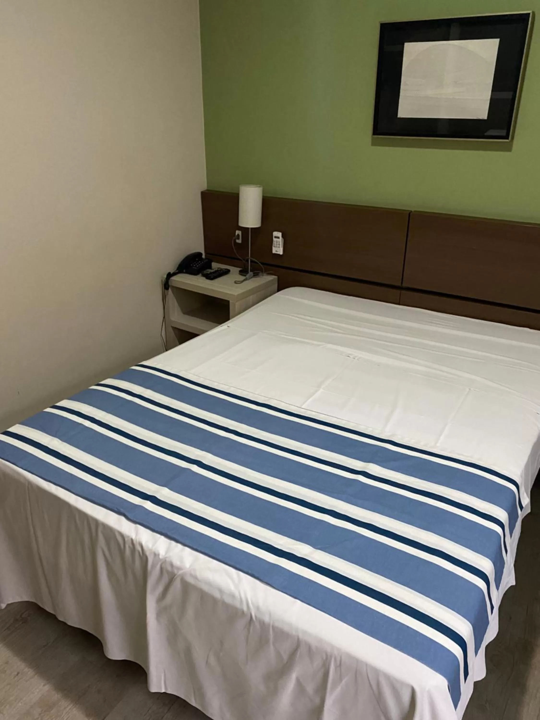 Bed in Hotel Sol By MRHotelaria