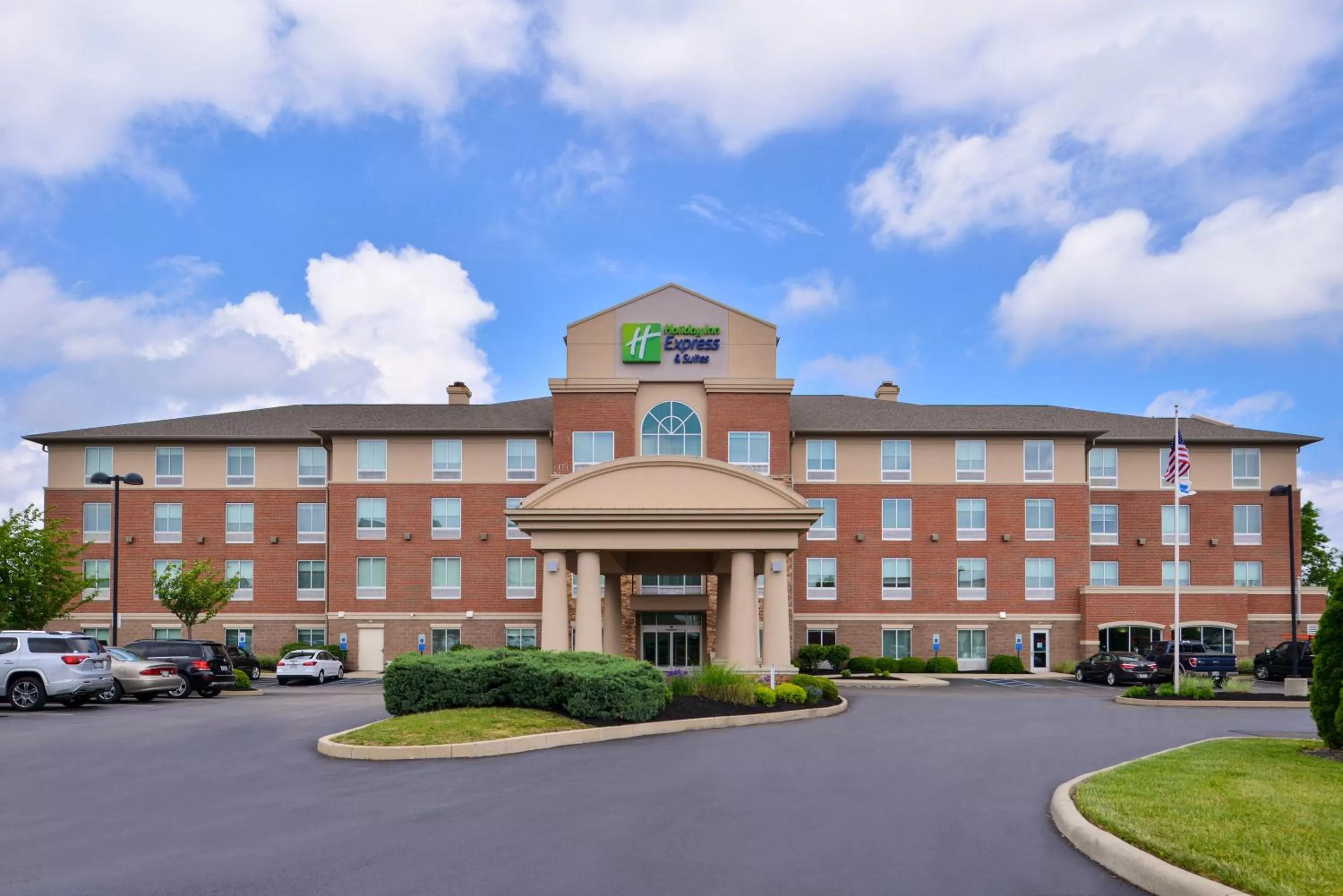 Property building in Holiday Inn Express Hotel & Suites Cincinnati - Mason by IHG
