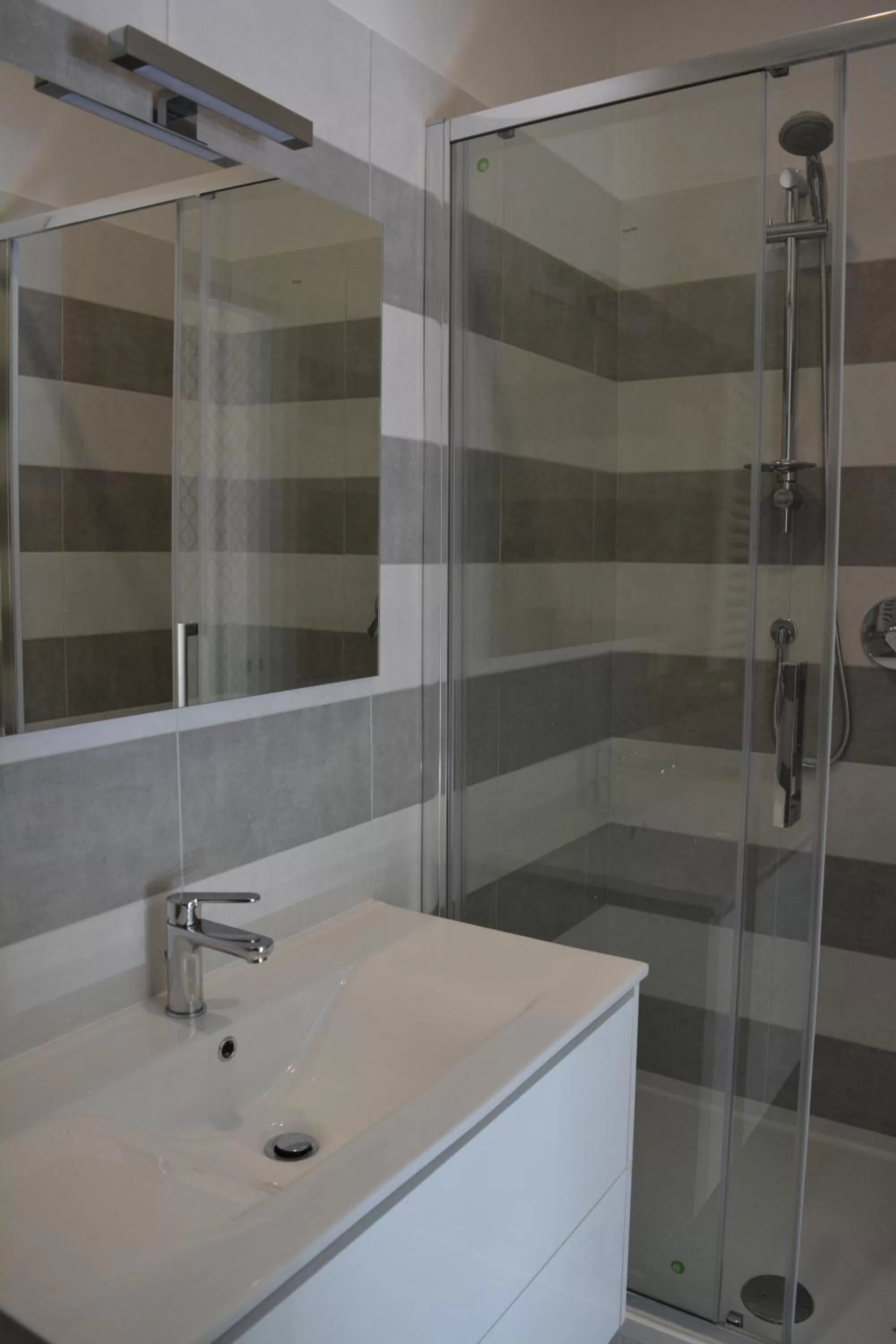 Bathroom in Allaportaccanto Bed & Breakfast