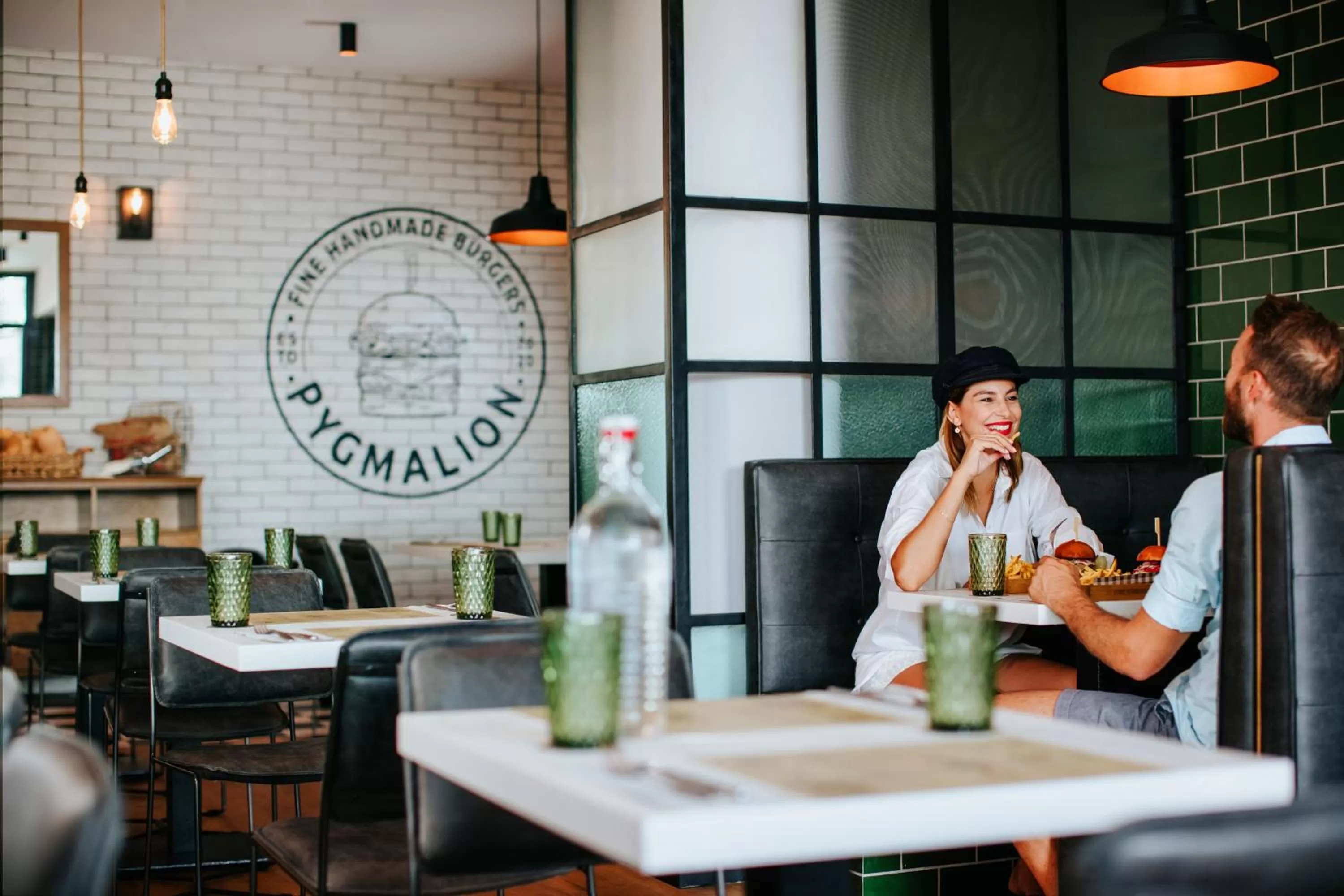 Restaurant/places to eat in Louis Imperial Beach