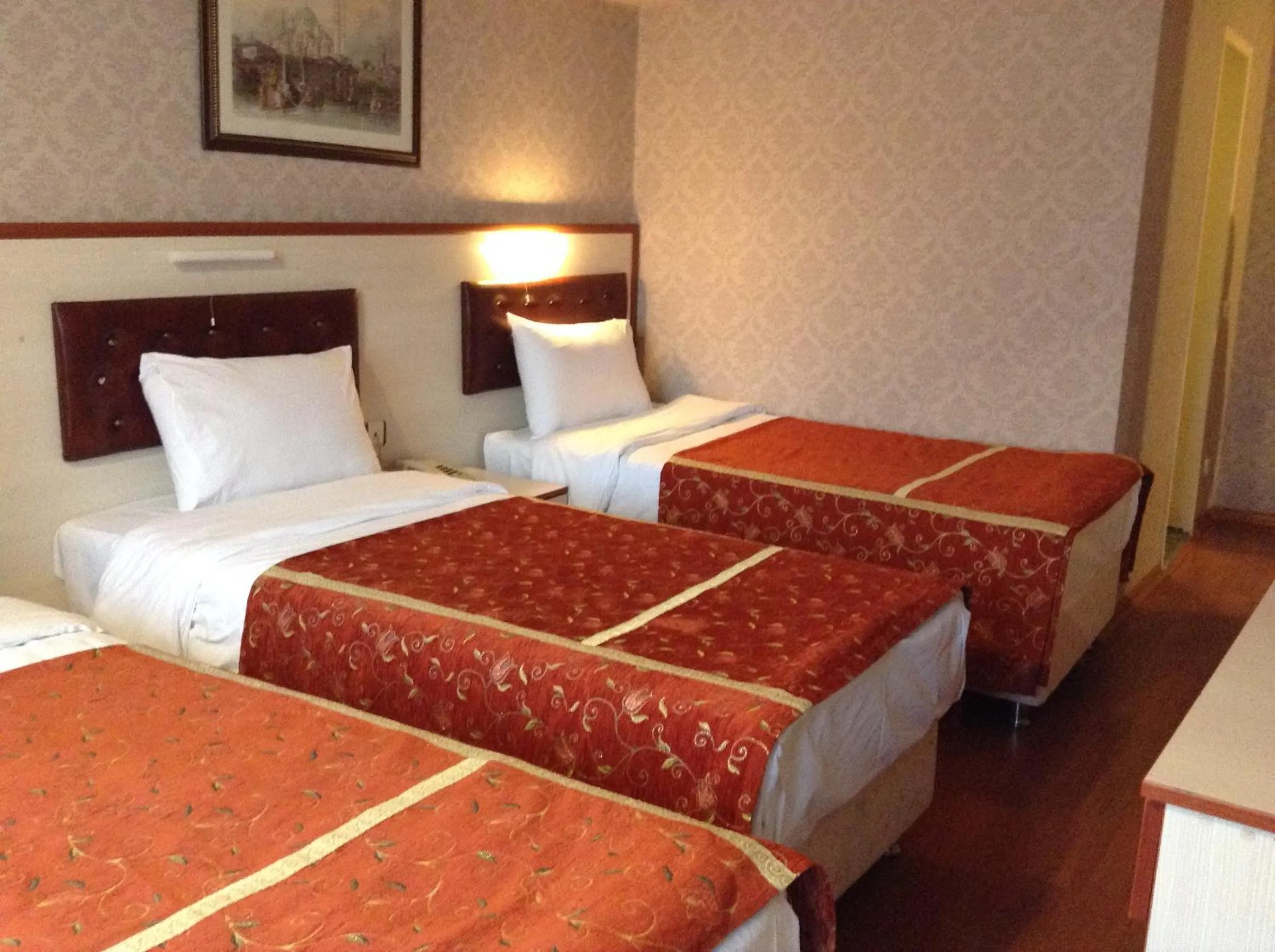 Bed in Tayhan Hotel