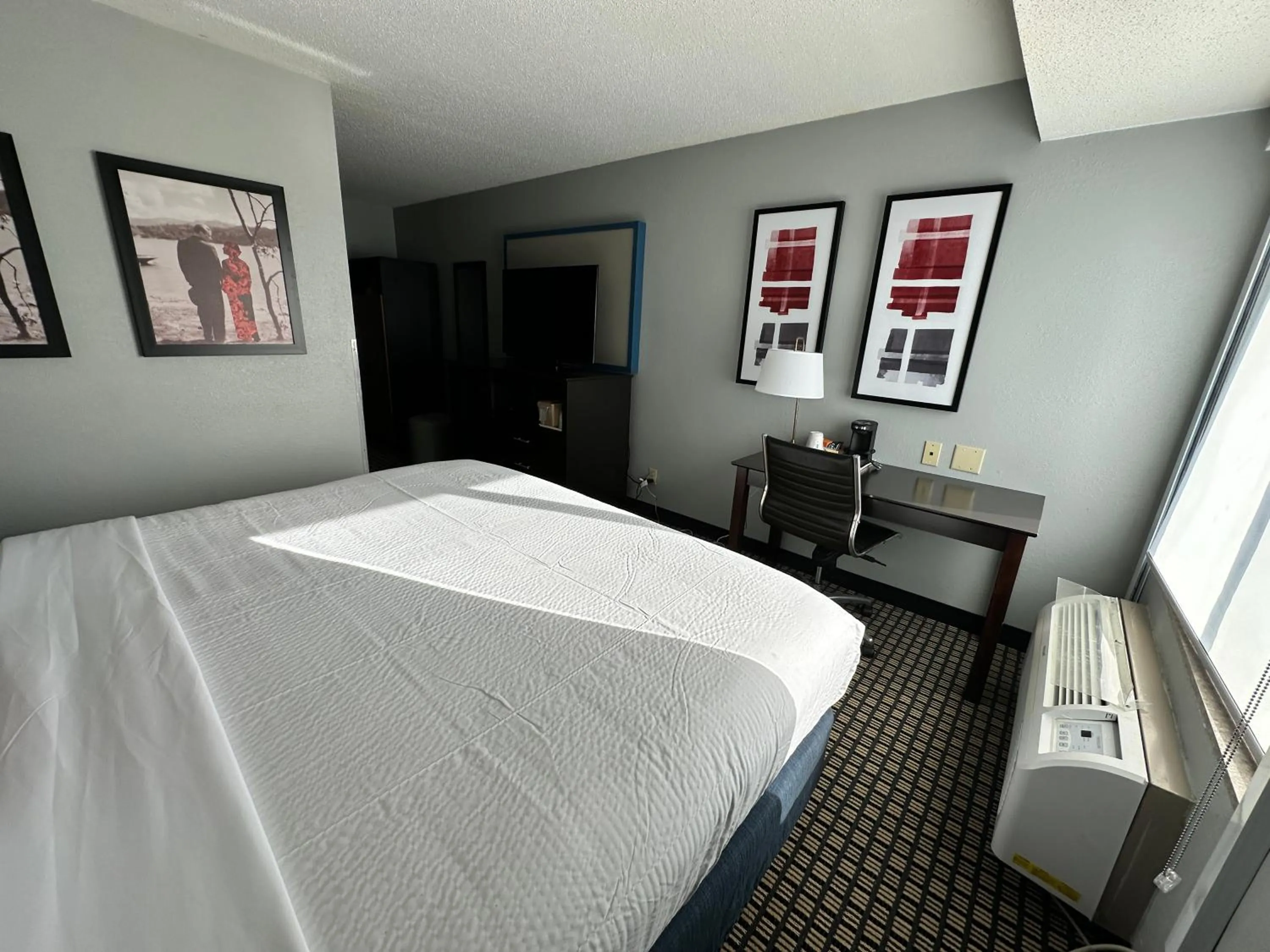 Bed in Quality Inn Reedsburg