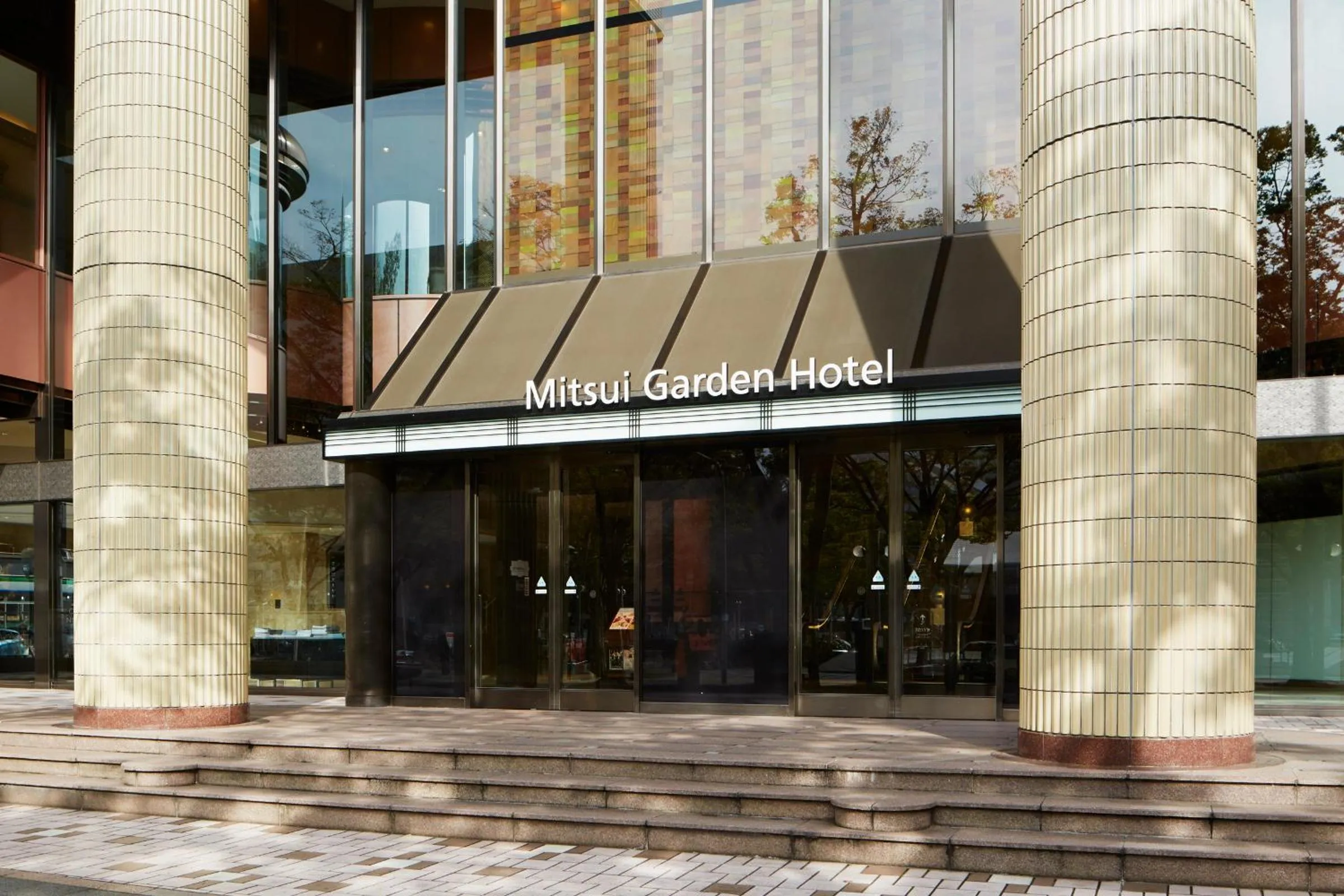 Facade/entrance in Mitsui Garden Hotel Chiba