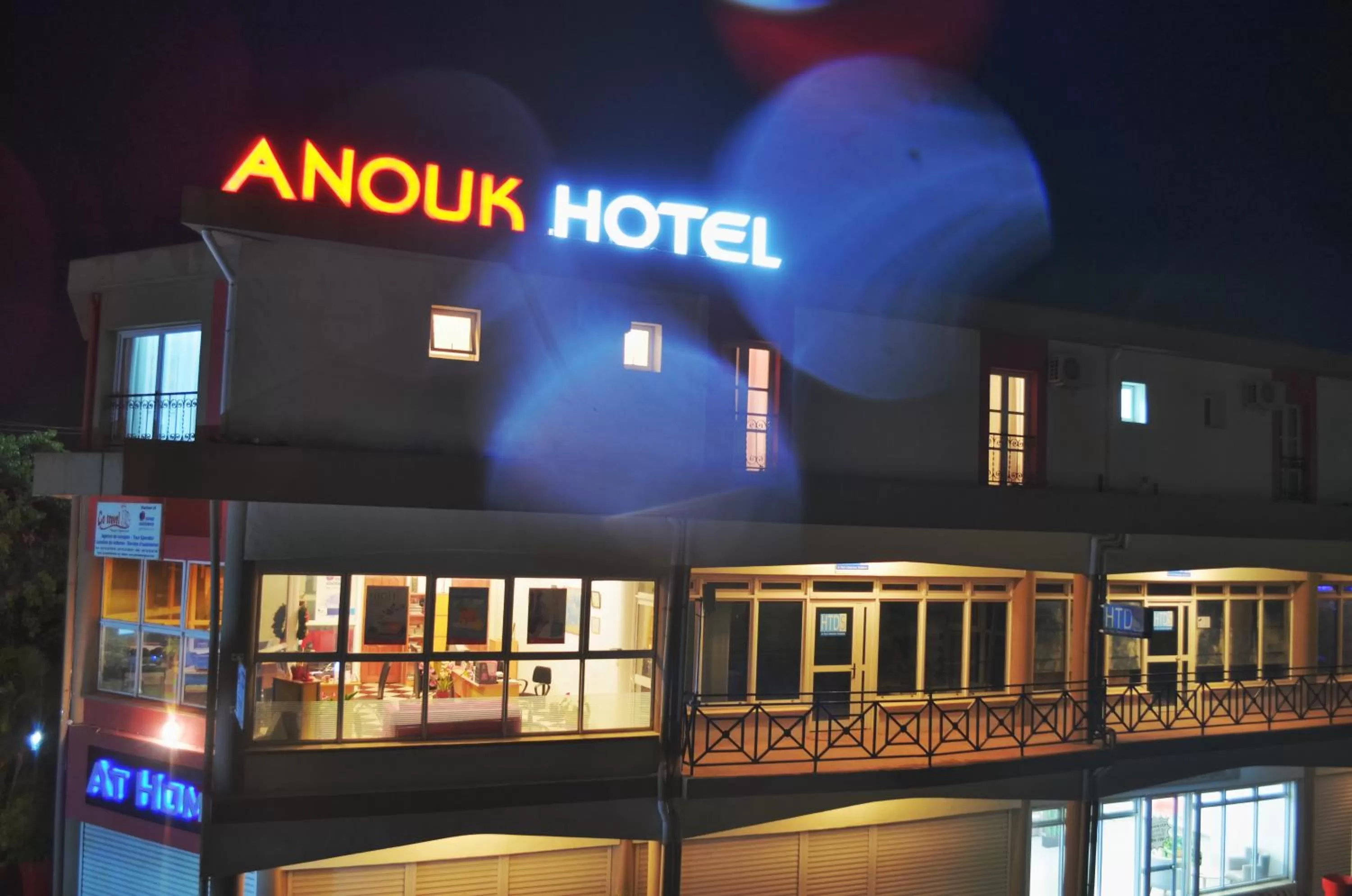 Anouk Hotel