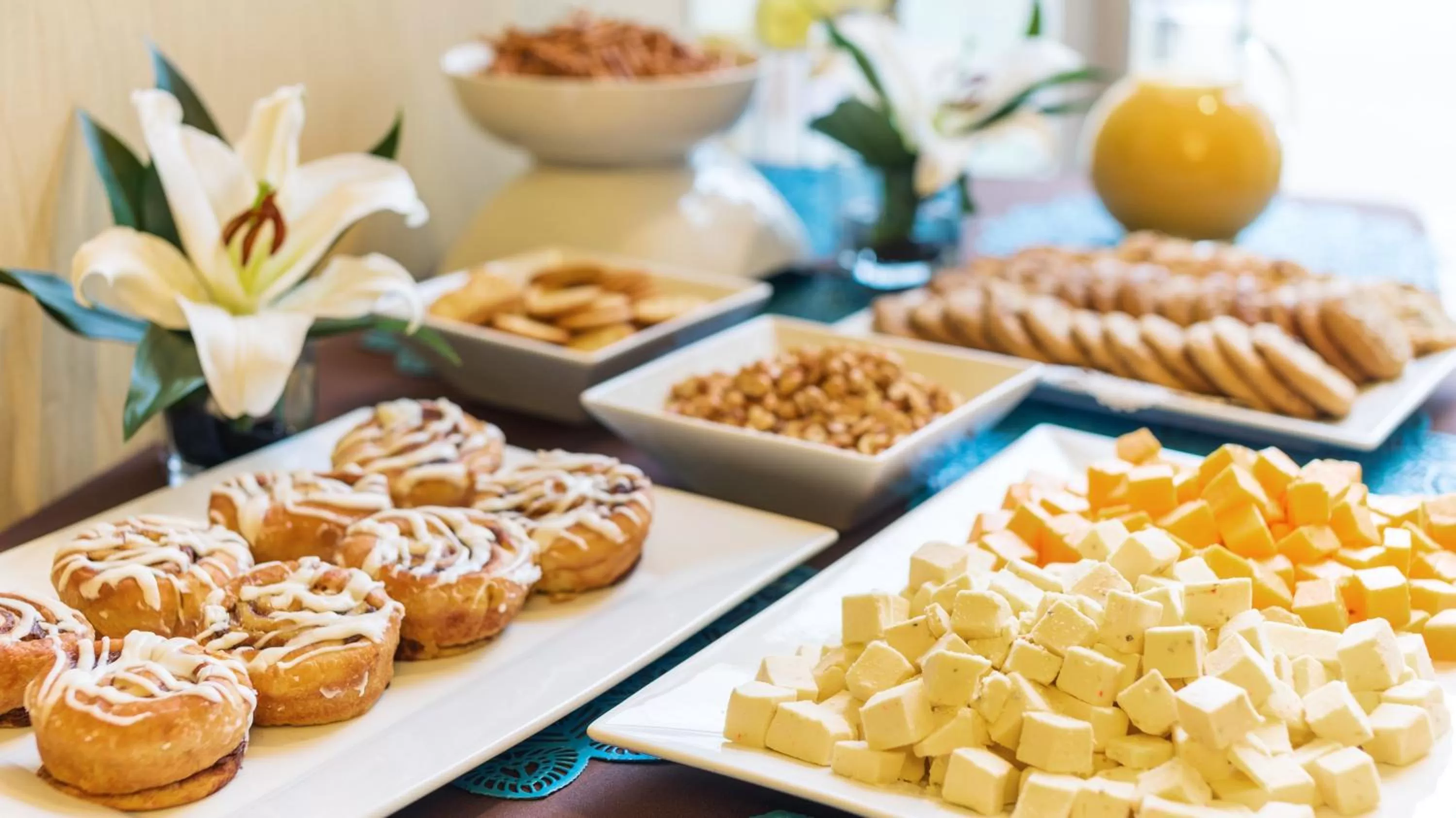 Meeting/conference room in Holiday Inn Express Charleston-Civic Center by IHG