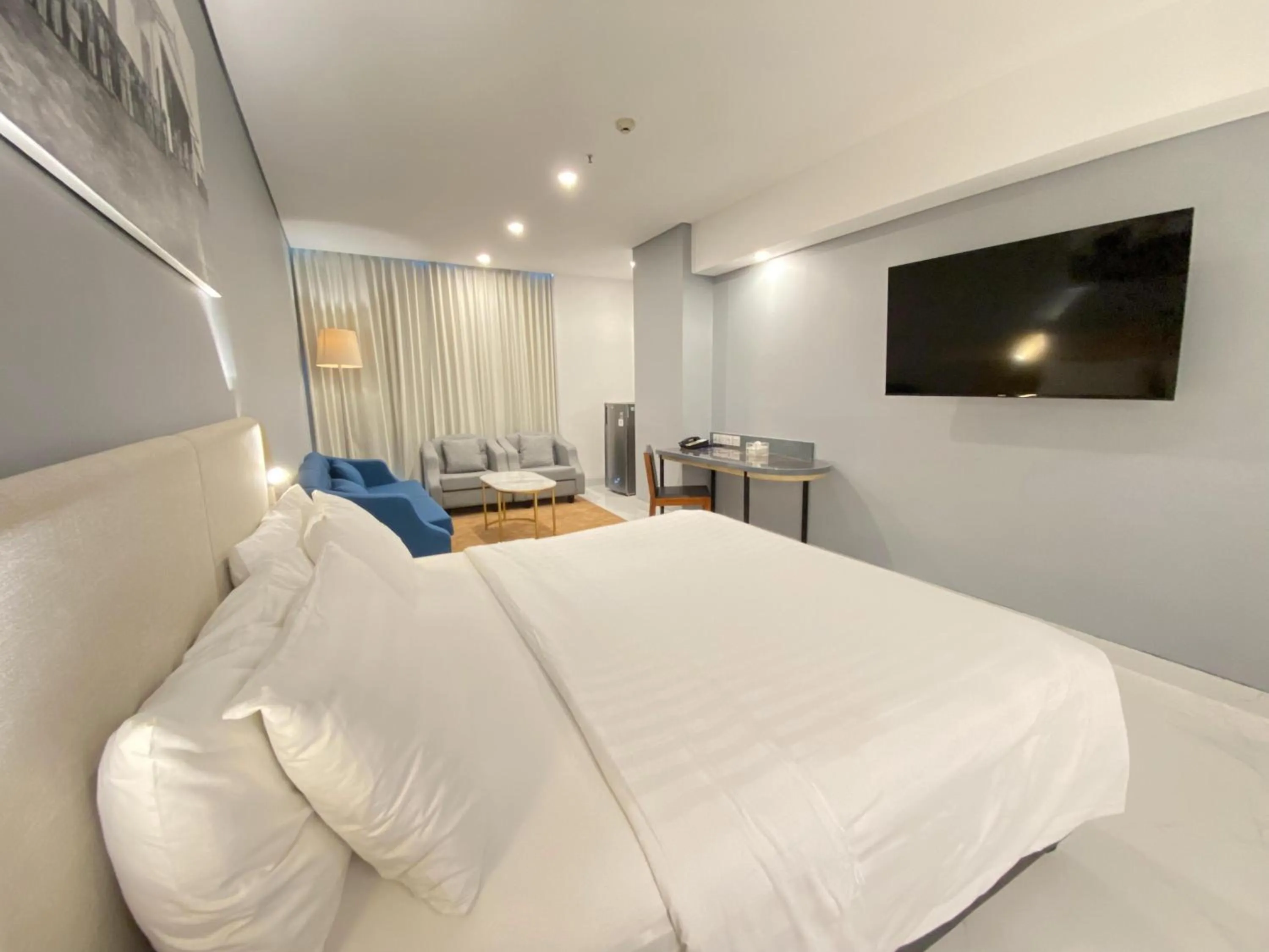 Bed in THE 1O1 Malang OJ