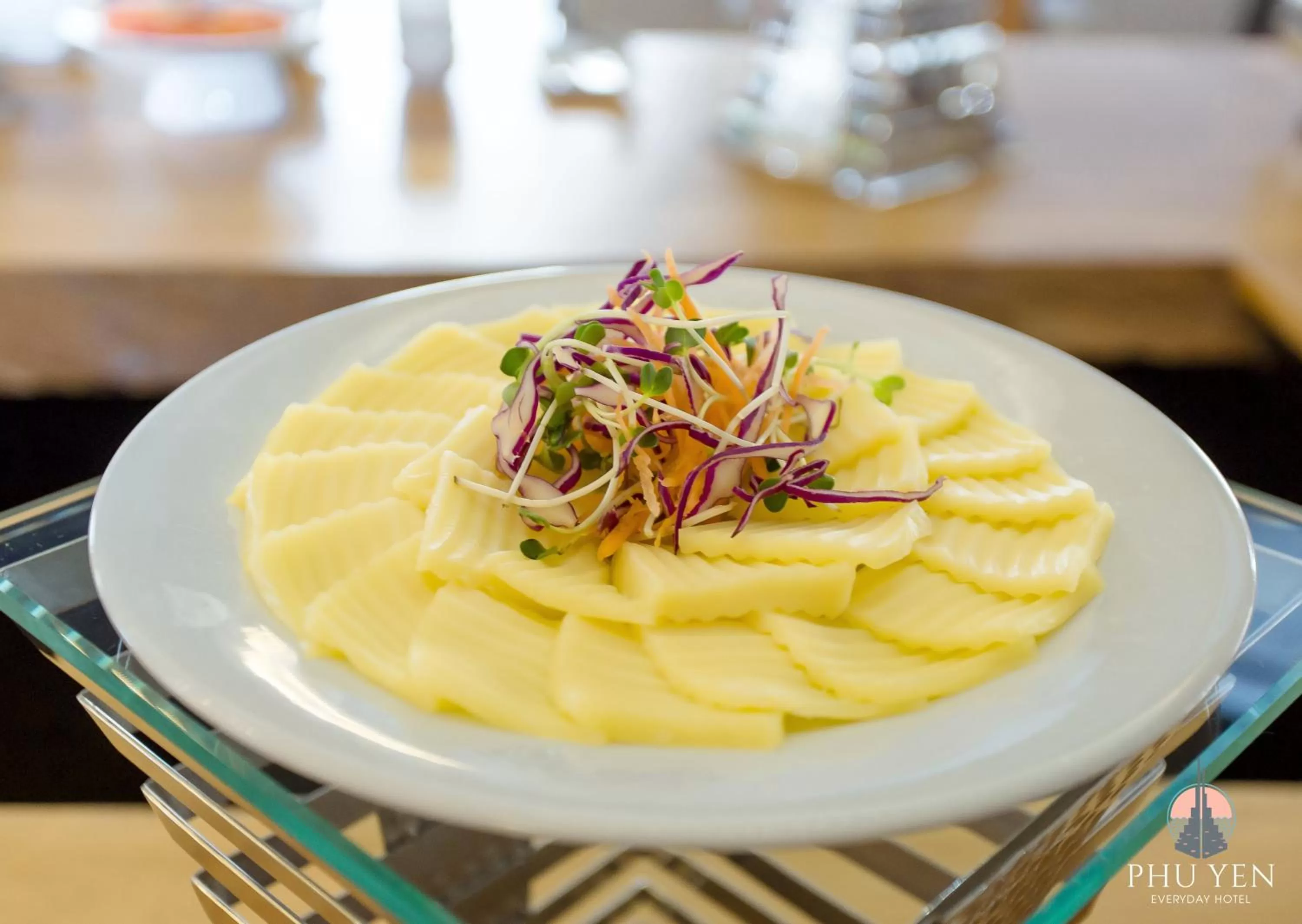 Restaurant/places to eat in PHÚ YÊN EVERYDAY HOTEL